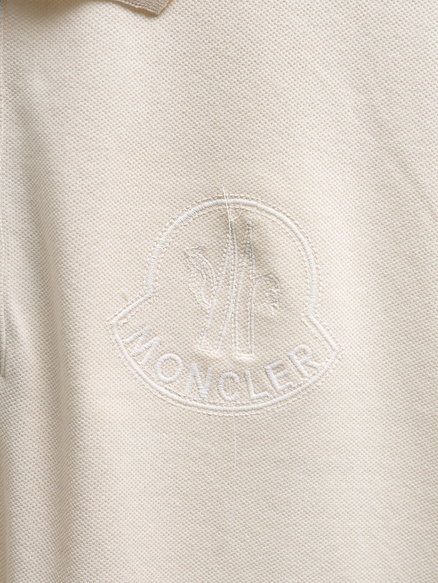 【MONCLER】半袖ポロシャツ