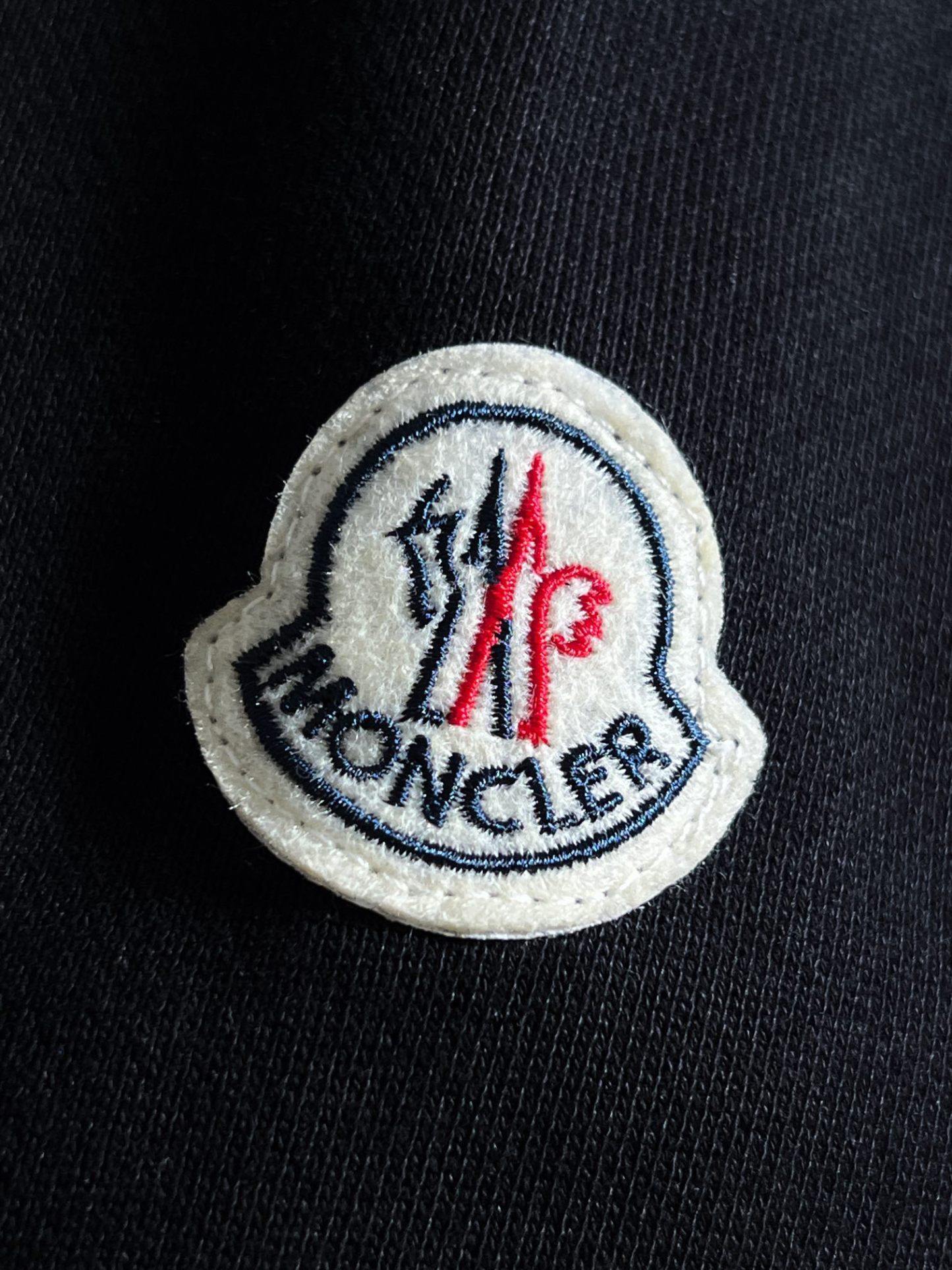 【MONCLER】長袖 T シャツ
