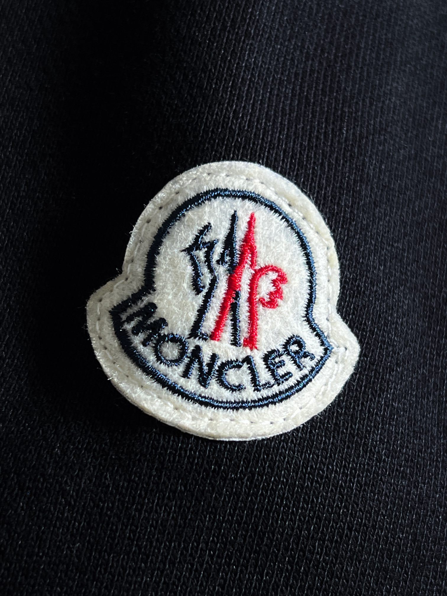 【MONCLER】長袖 T シャツ
