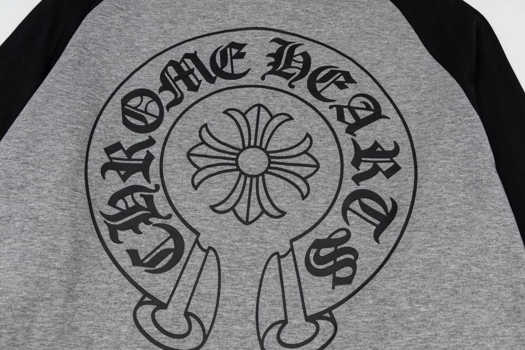 【CHROME HEARTS】長袖 T シャツ