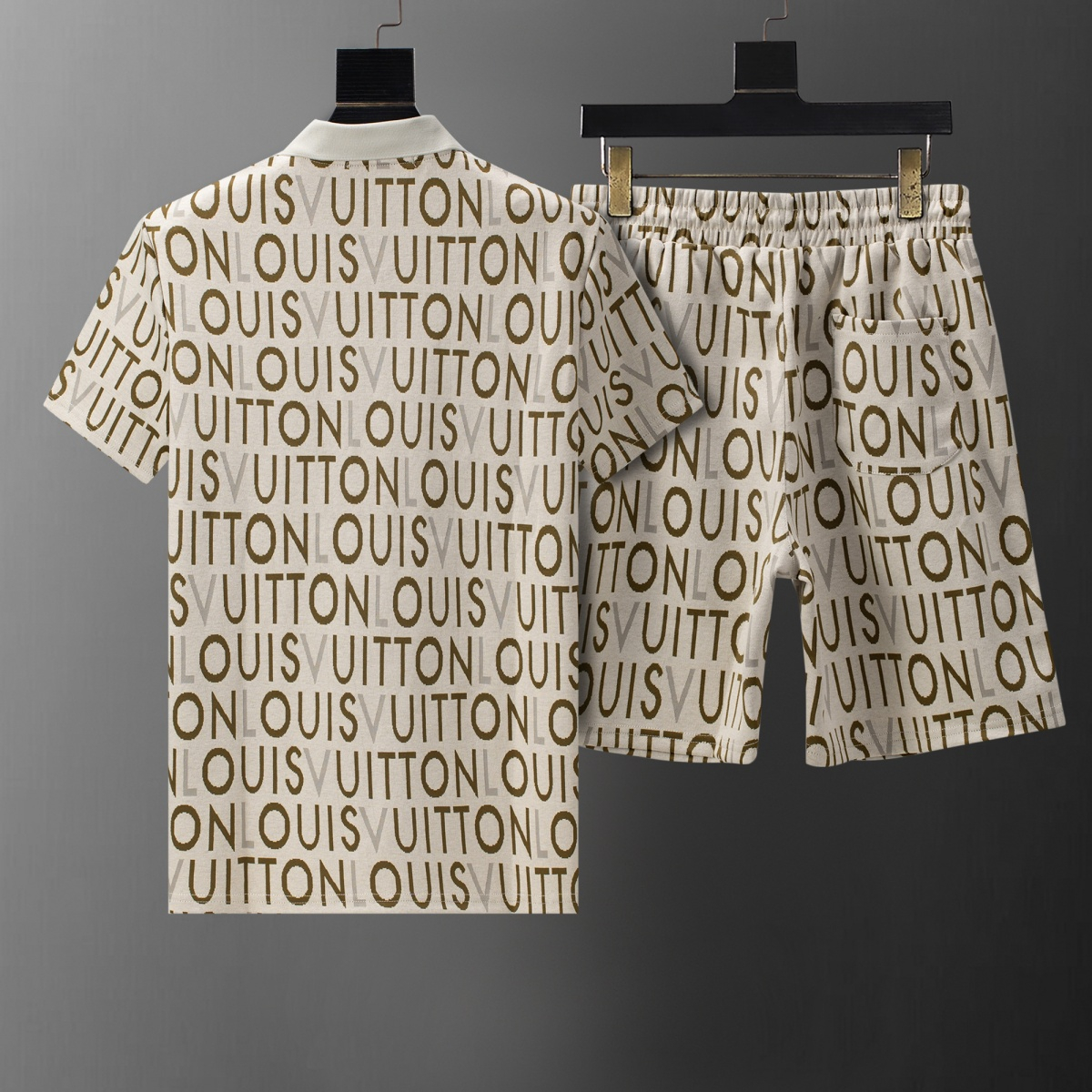 【LOUIS VUITTON】半袖T シャツショートパンツ セットアップ