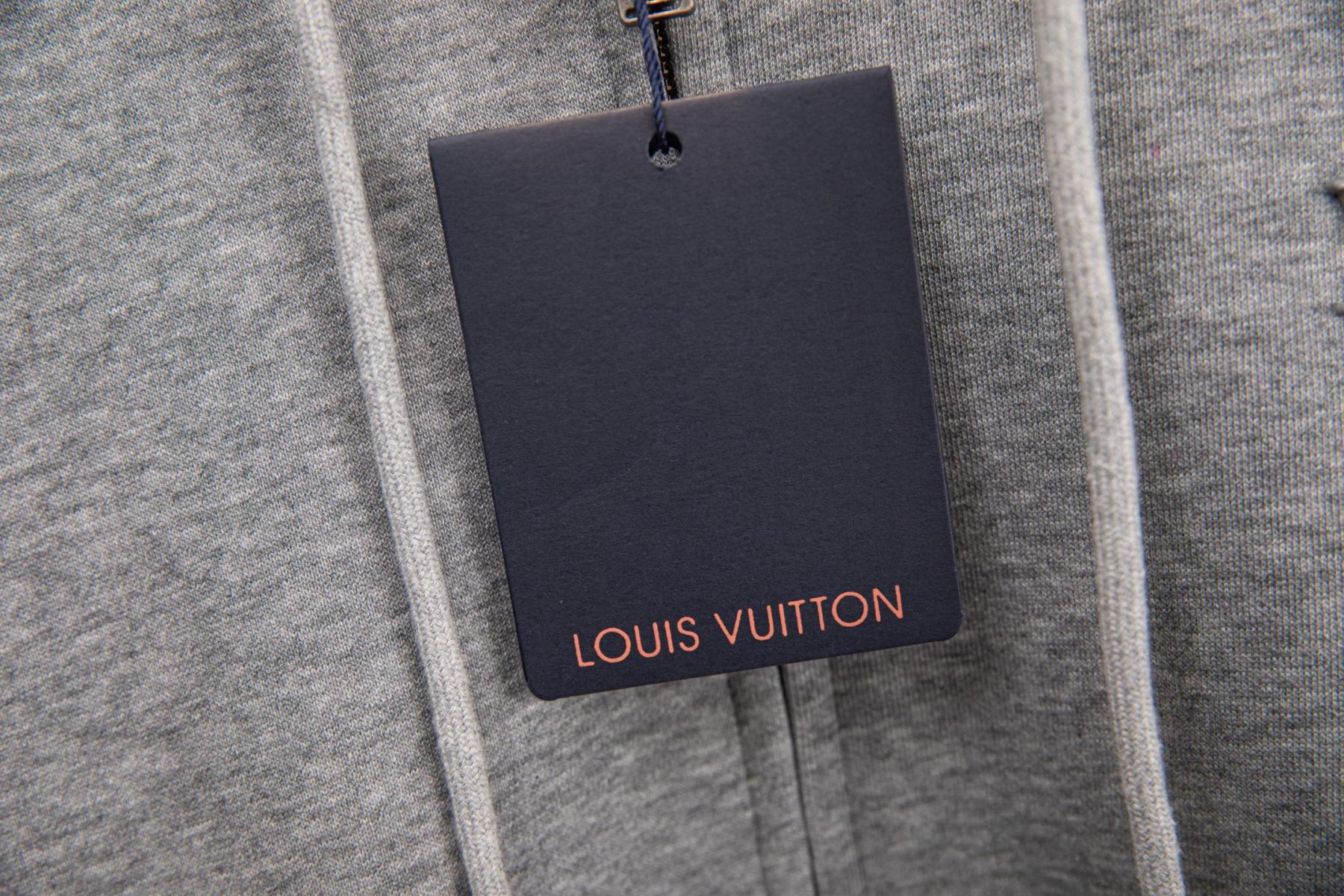 【LOUIS VUITTON】ルイヴィトン パーカー