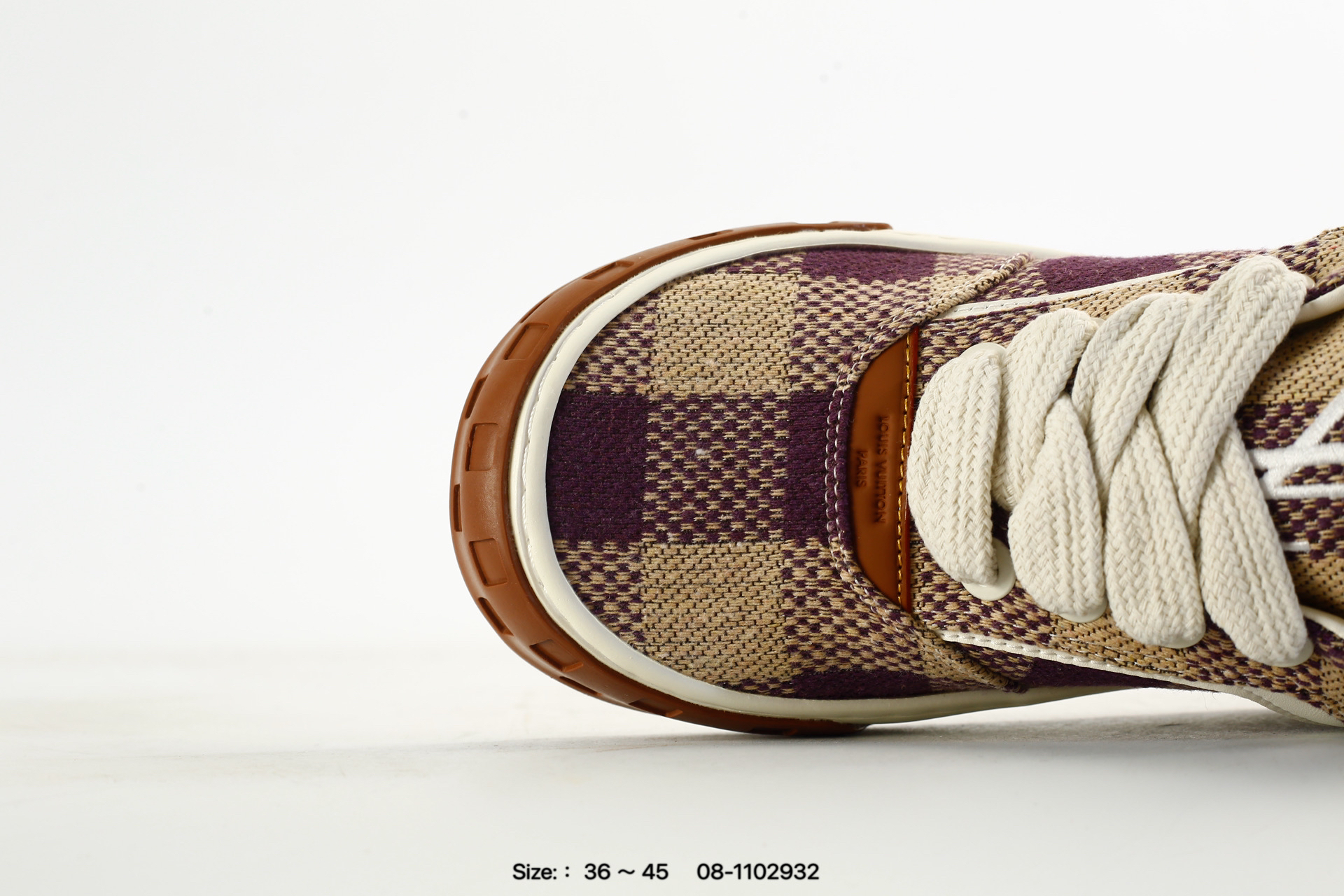 Louis Vuitton Tilted スエードカーフスキンスニーカー