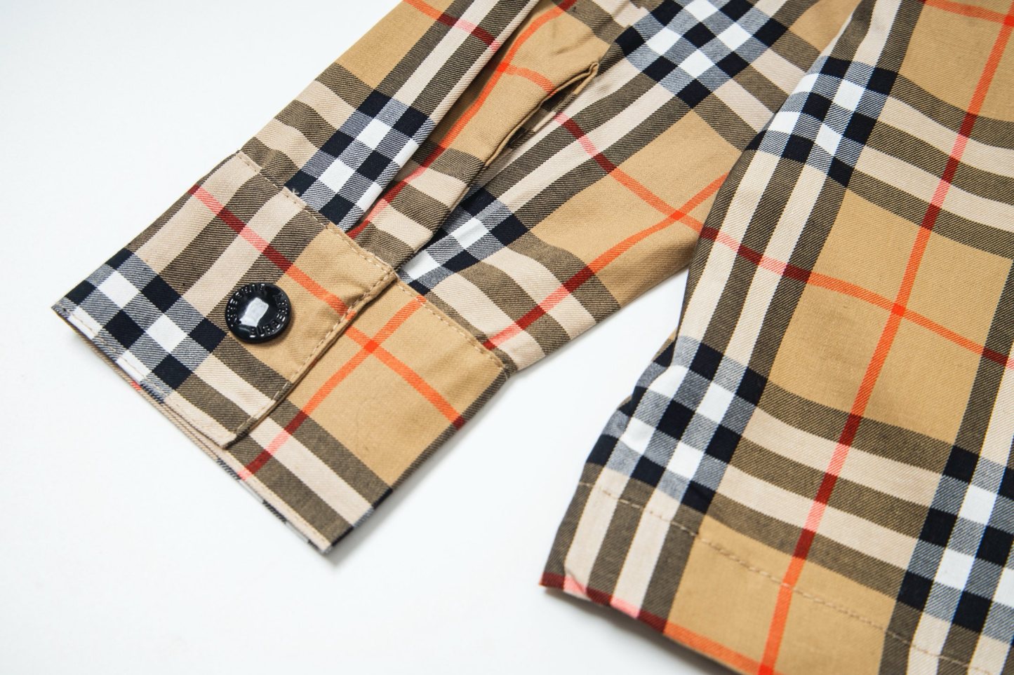 【BURBERRY】長袖シャツ