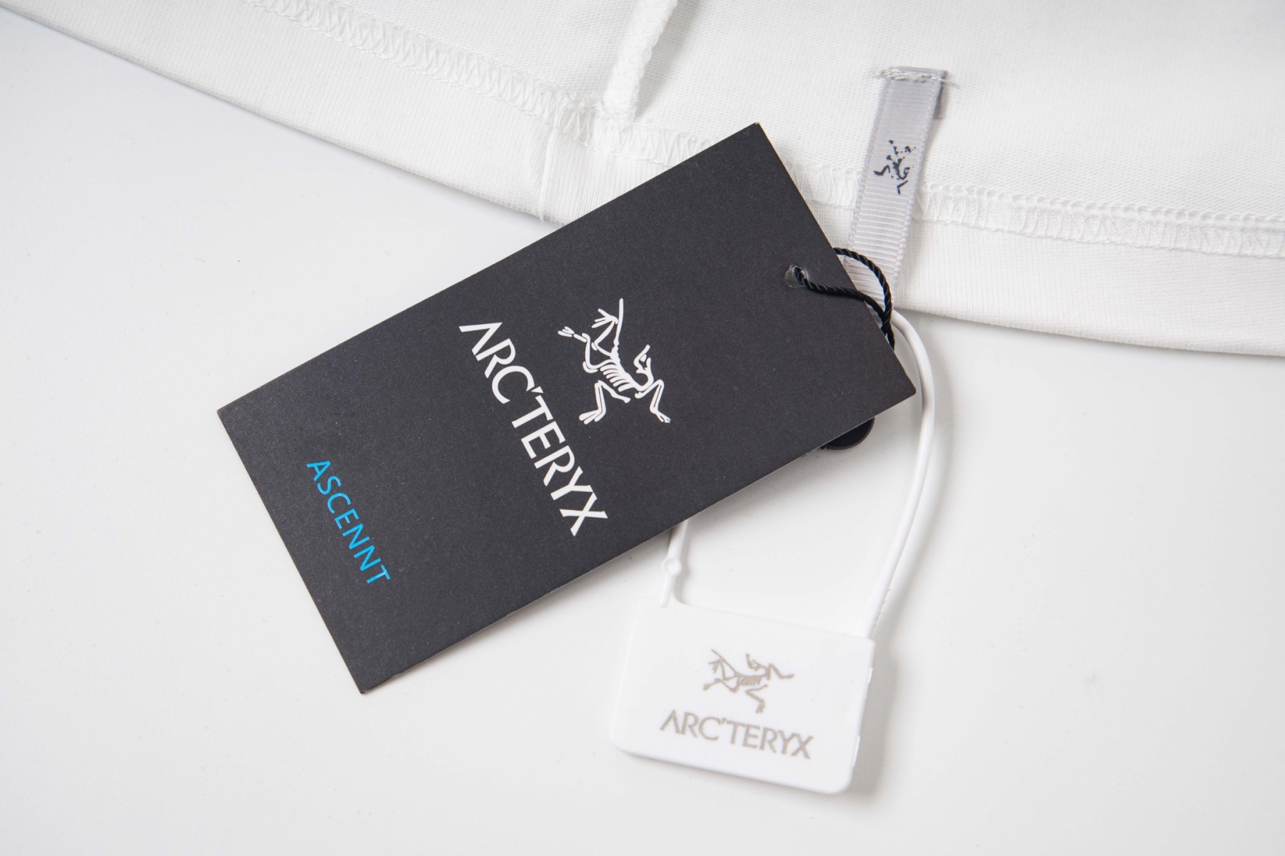 【ARC'TERYX】長袖 T シャツ