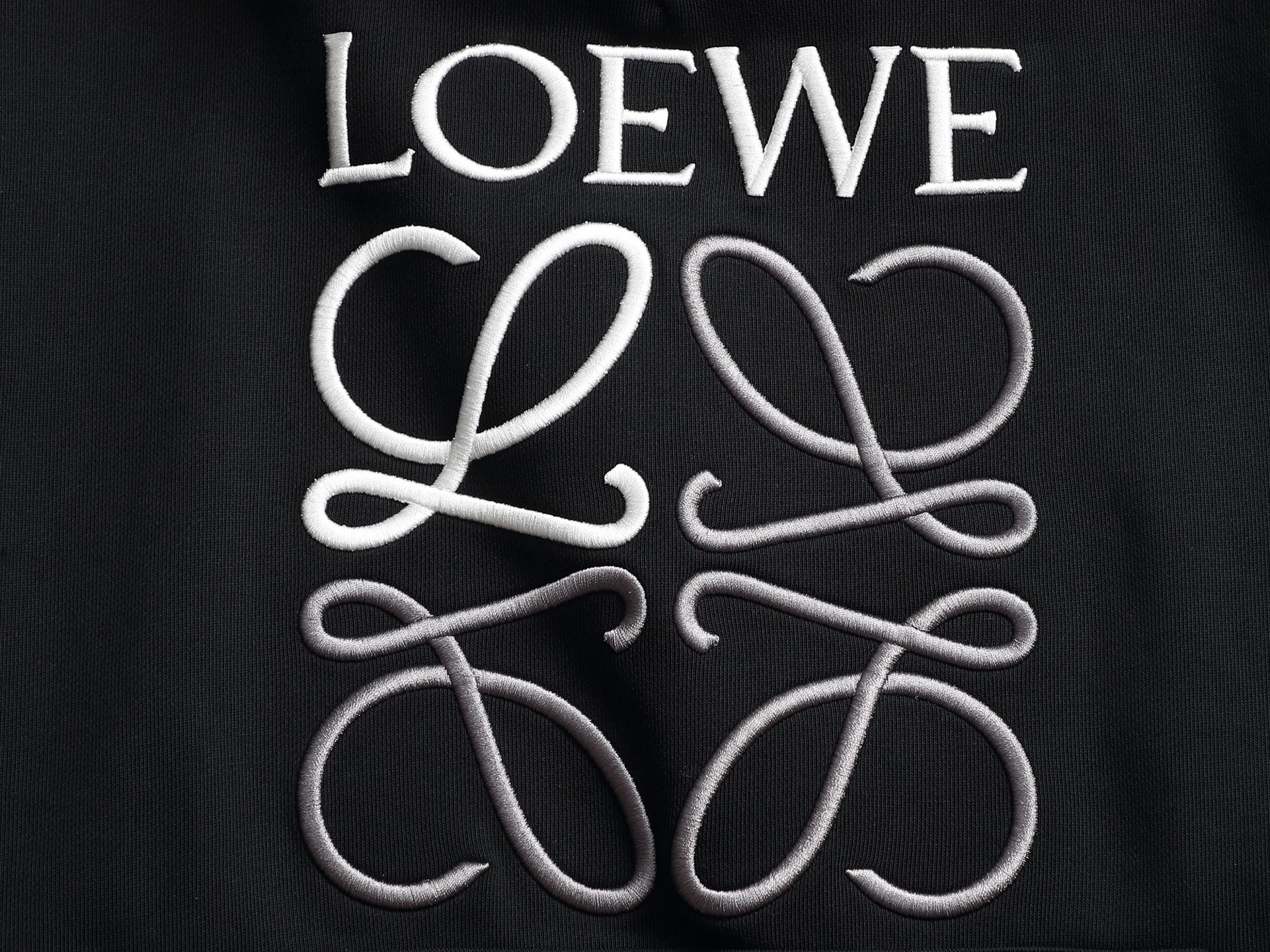 【LOEWE】ロエベ 刺繍パーカー