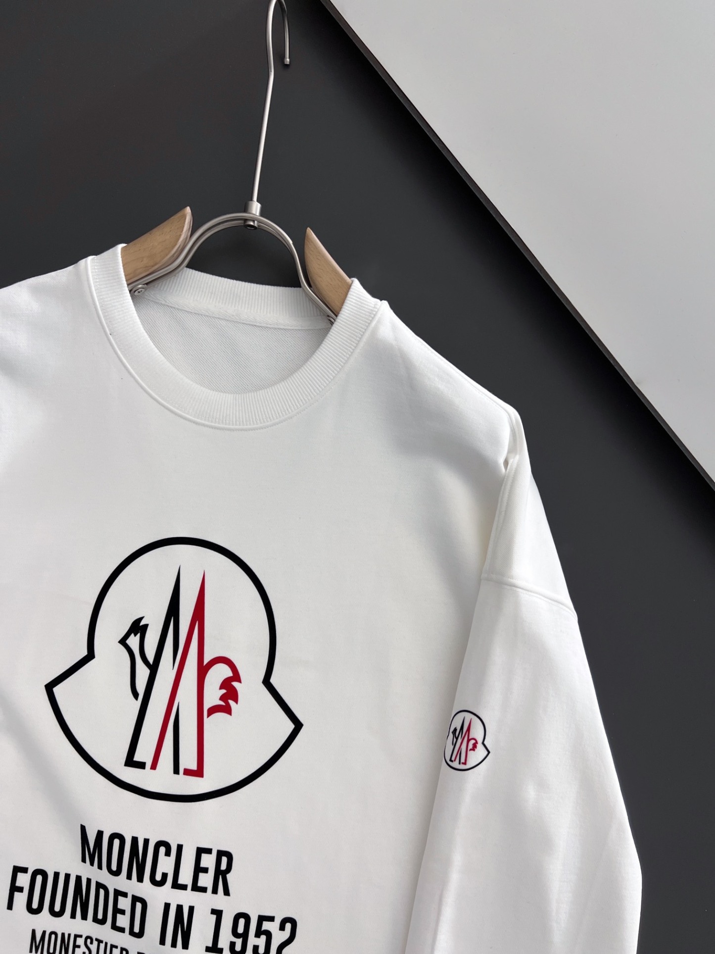 【MONCLER】長袖 T シャツ