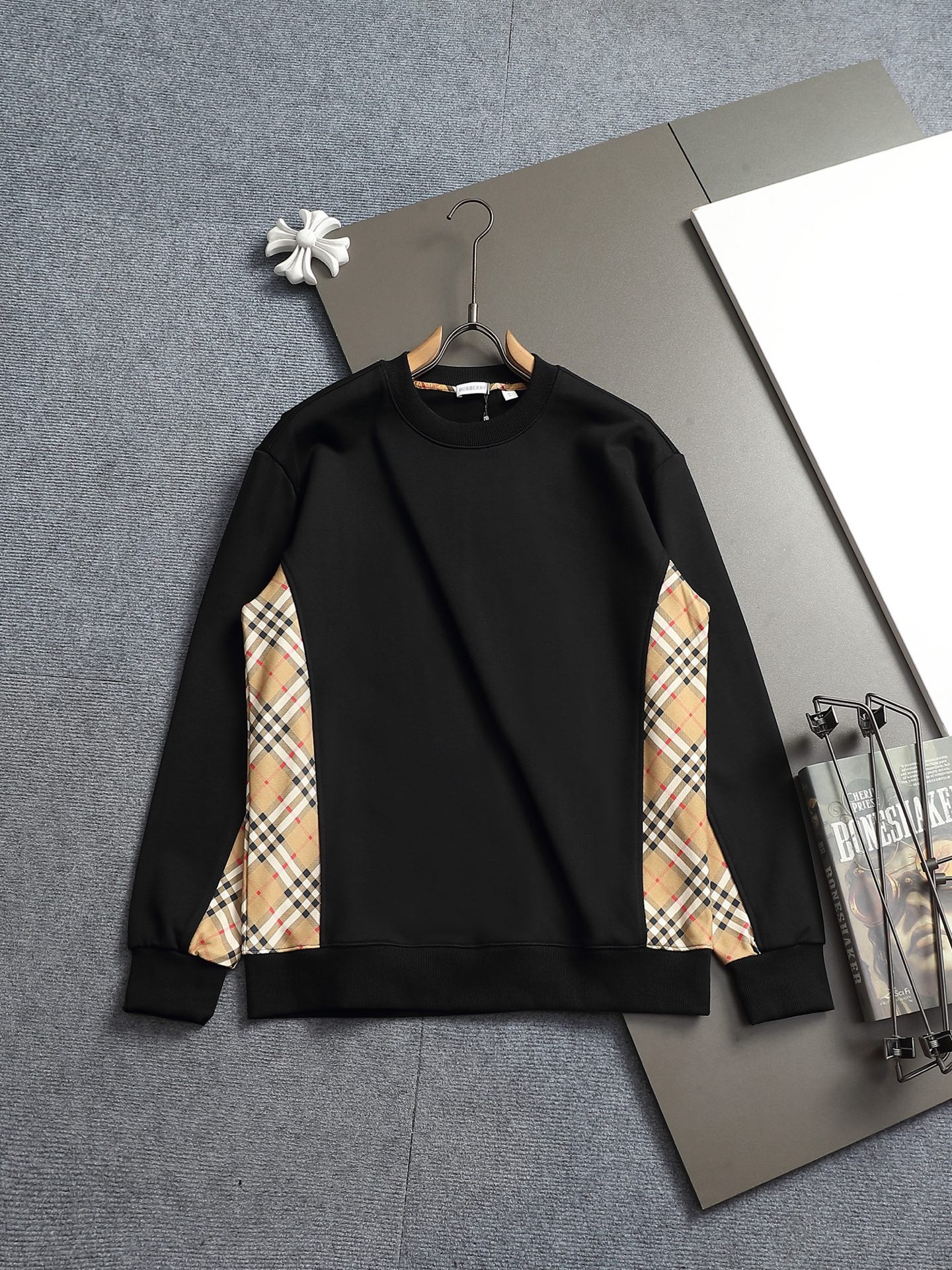 【BURBERRY】長袖 T シャツ