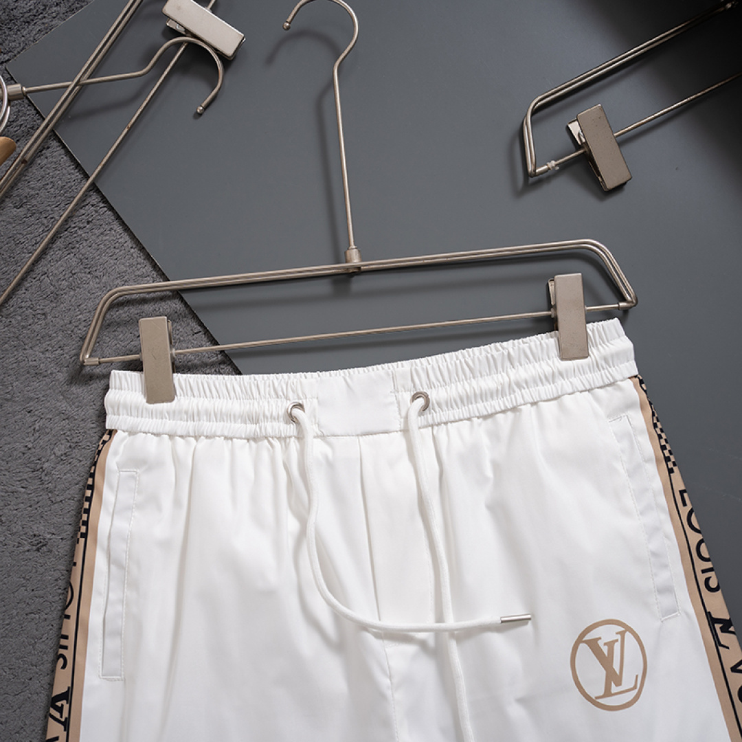 【LOUIS VUITTON】ショートパンツ