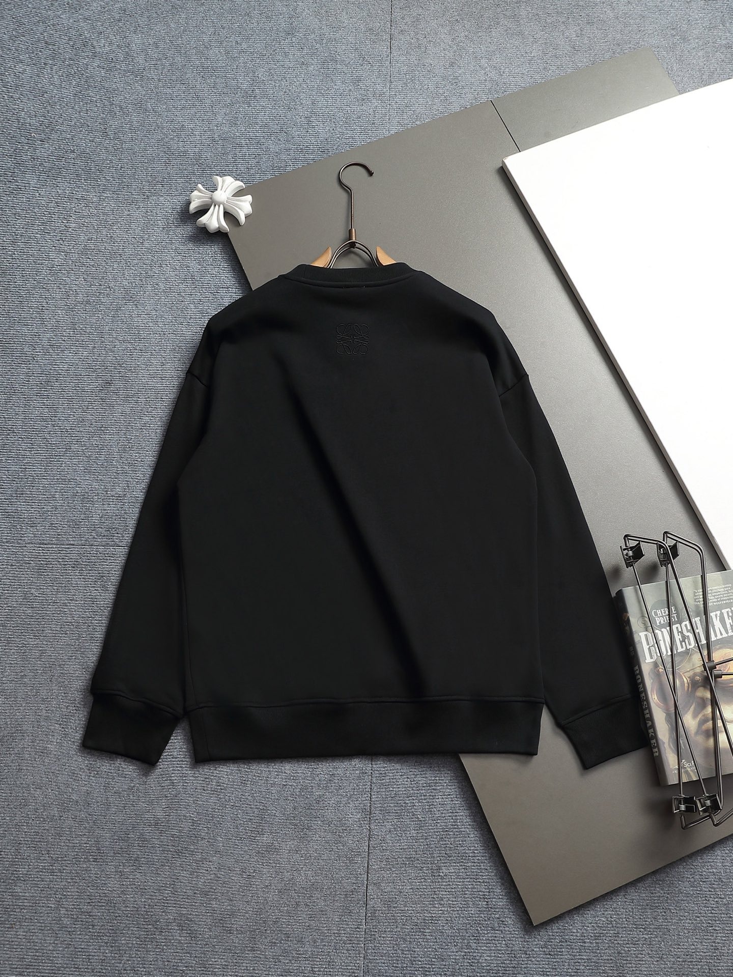 【LOEWE】刺繍長袖 T シャツ