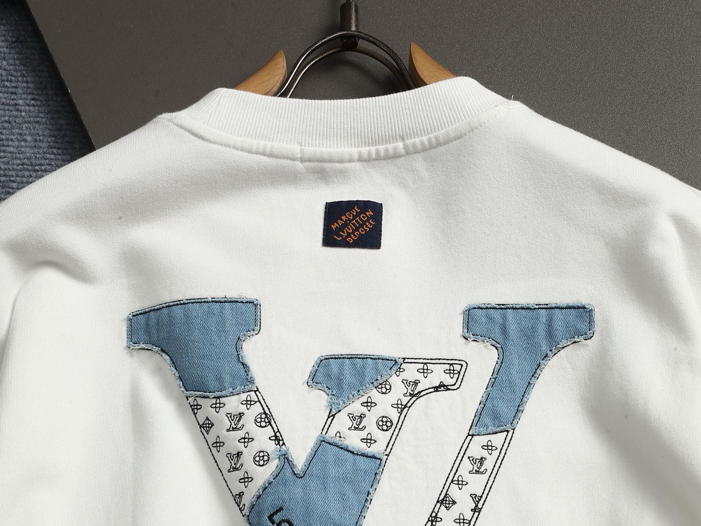 【LOUIS VUITTON】長袖 T シャツ