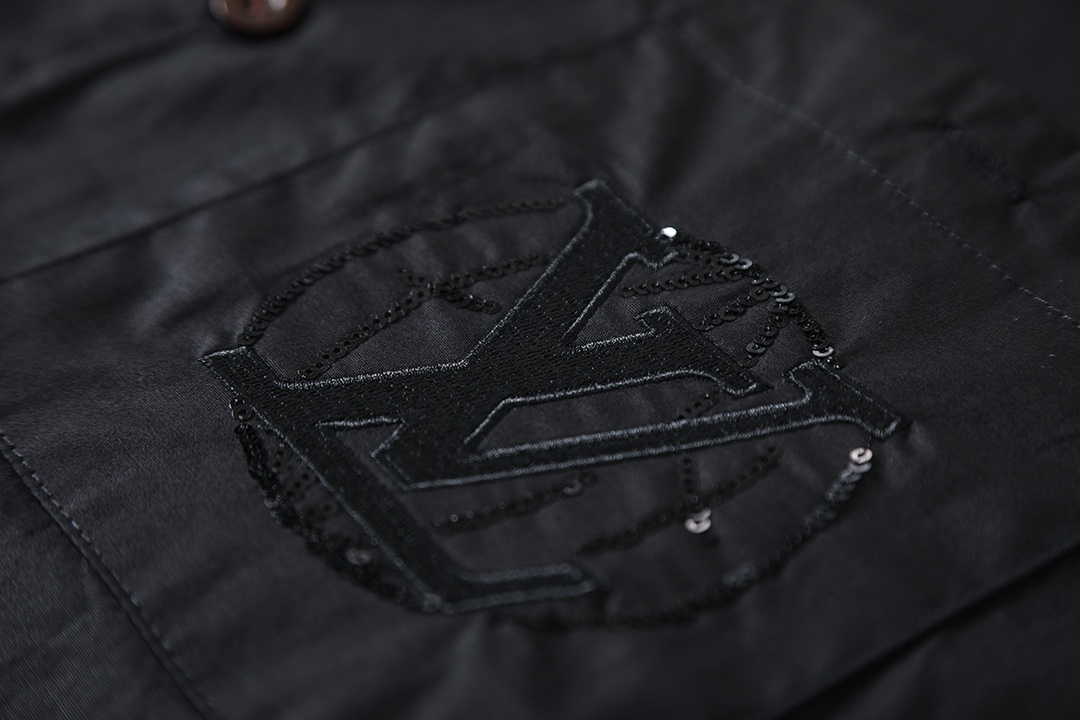 【LOUIS VUITTON】半袖シャツ