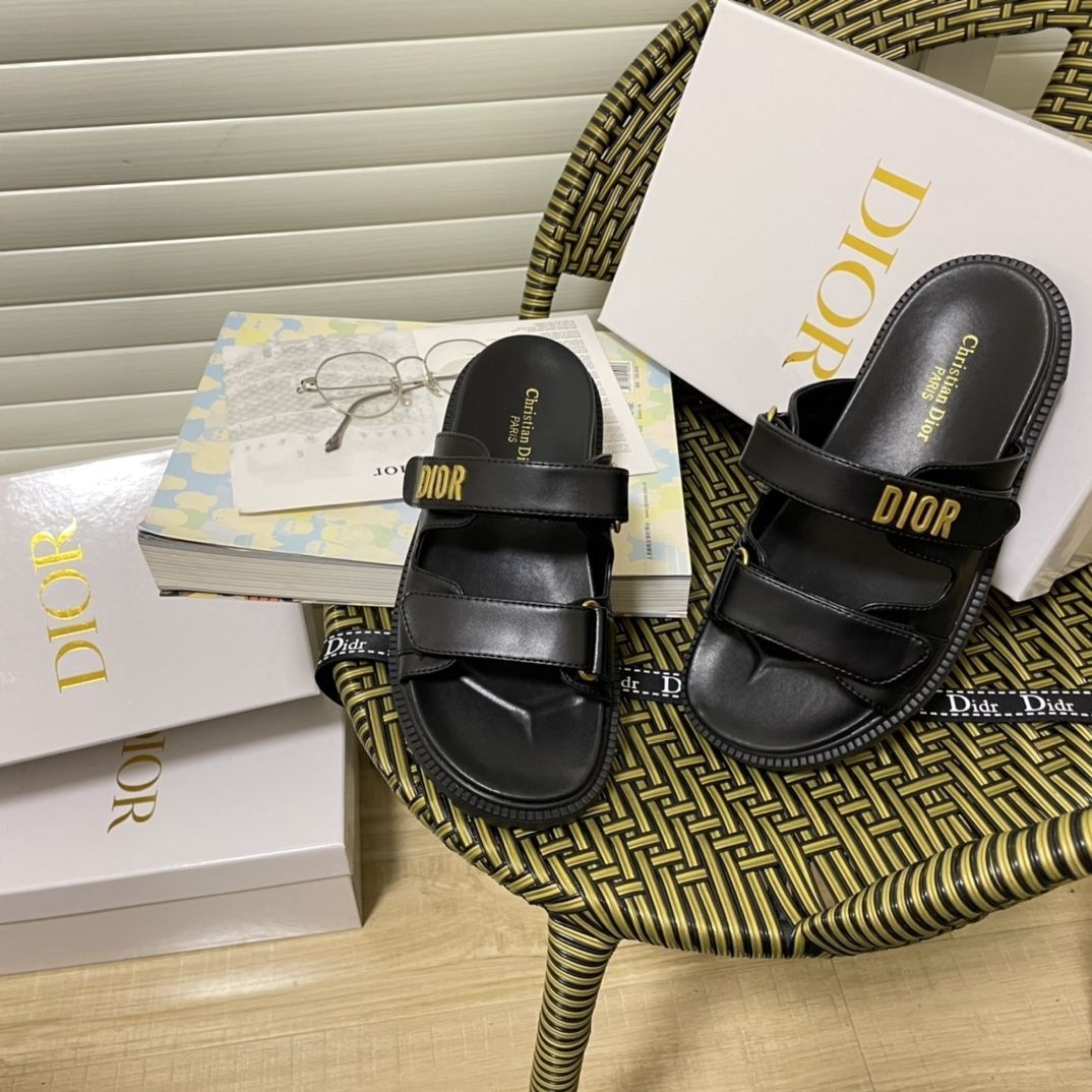 【Dior】Dioract Slide サンダル ロゴ 主役級の足元 Lambskin