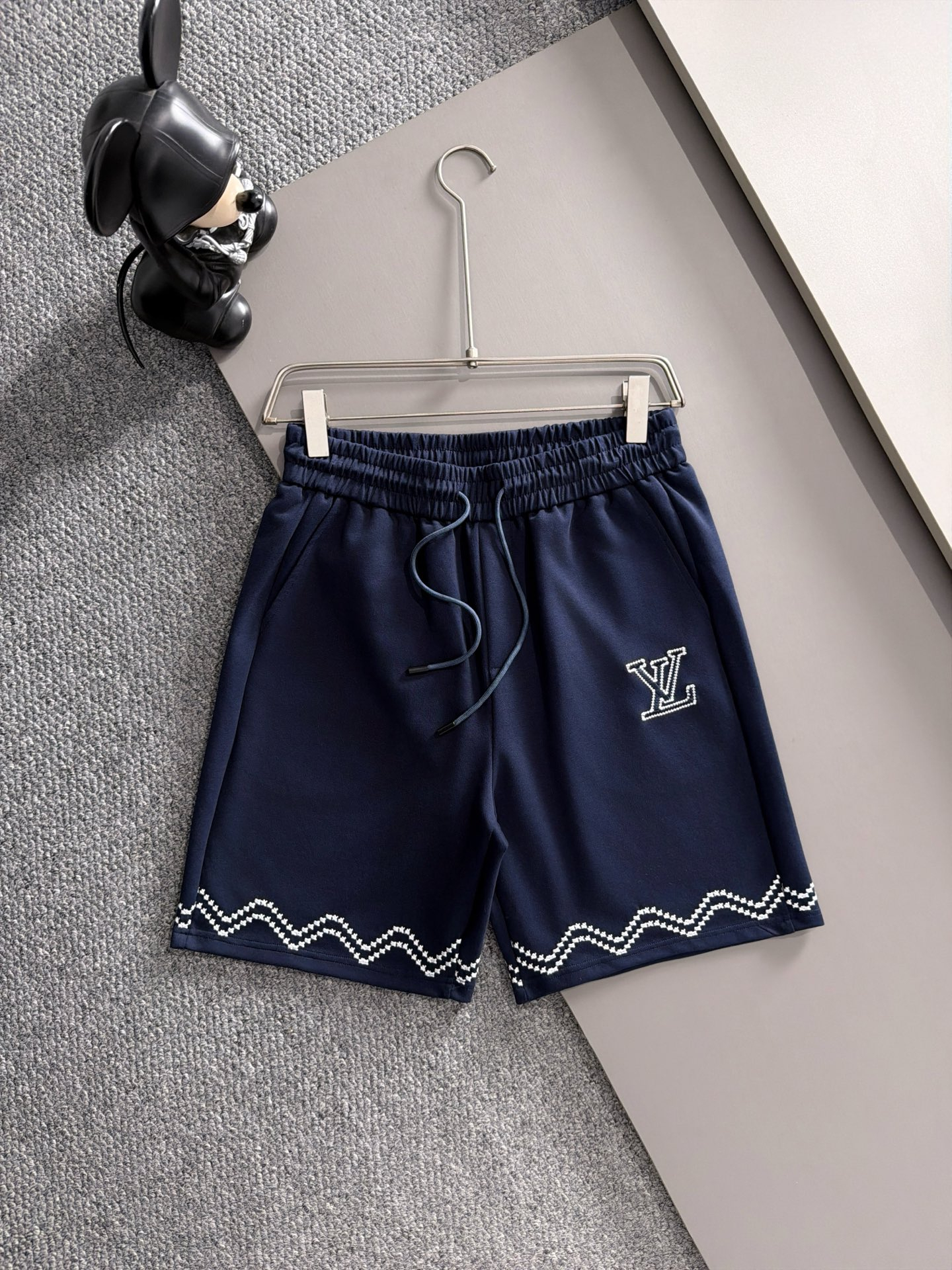 【LOUIS VUITTON】半袖T シャツショートパンツ セットアップ