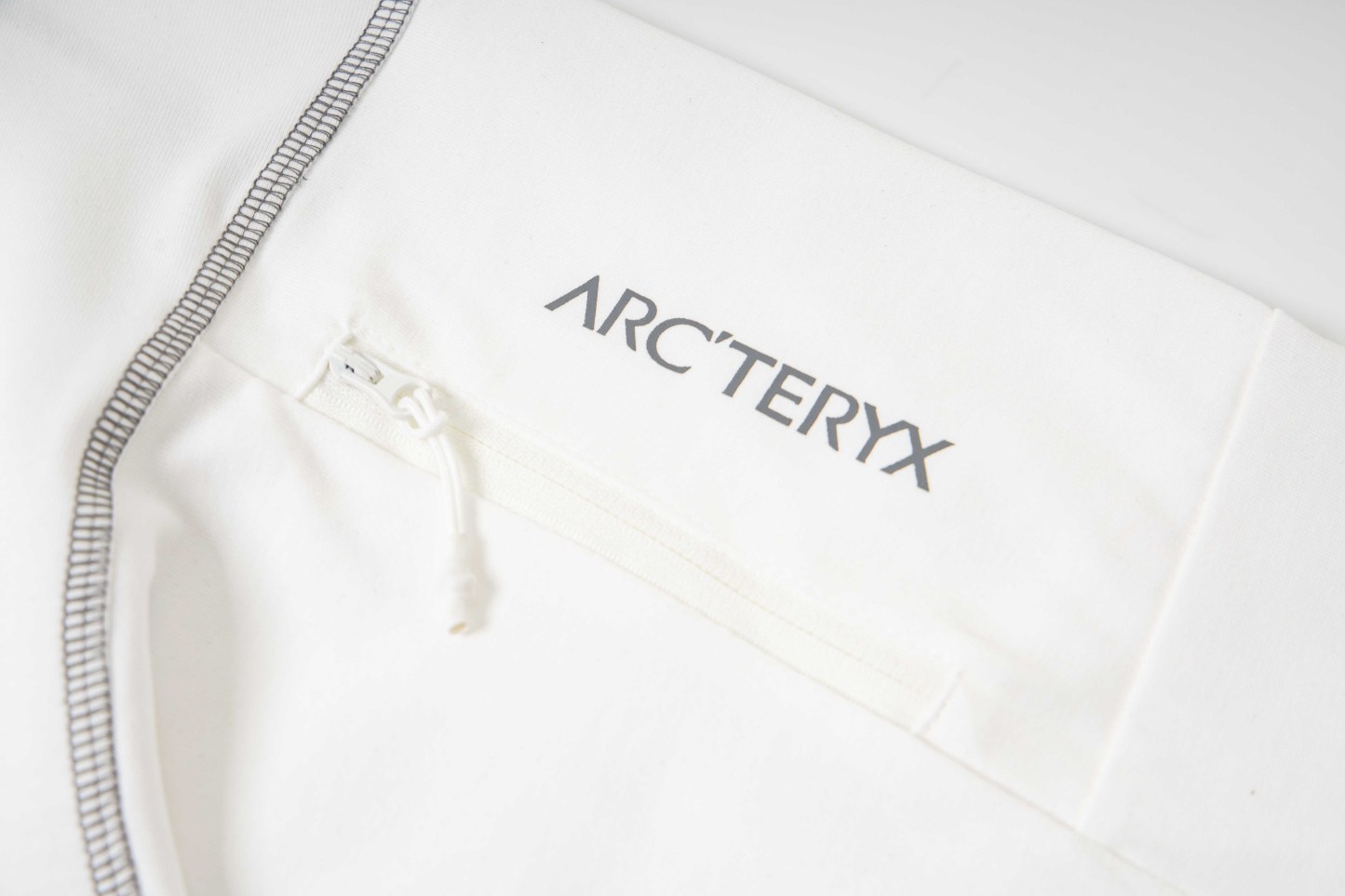 【ARC'TERYX】長袖 T シャツ 8色