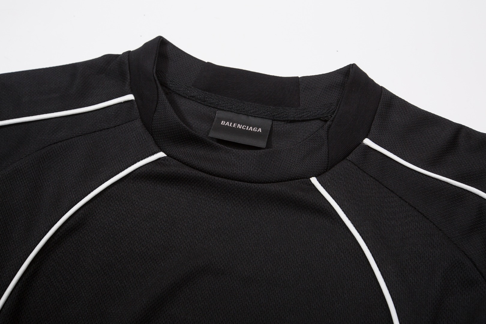 【BALENCIAGA】長袖 T シャツ