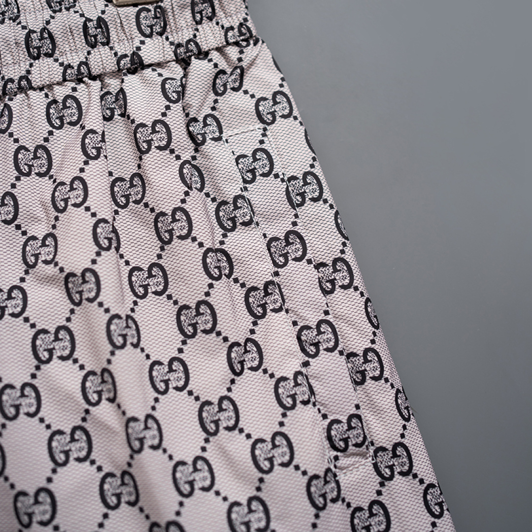 【GUCCI】ショートパンツ