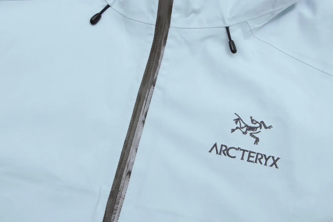 【ARC'TERYX旗艦店】トレッキングジャケット ご好評に付き再入荷！