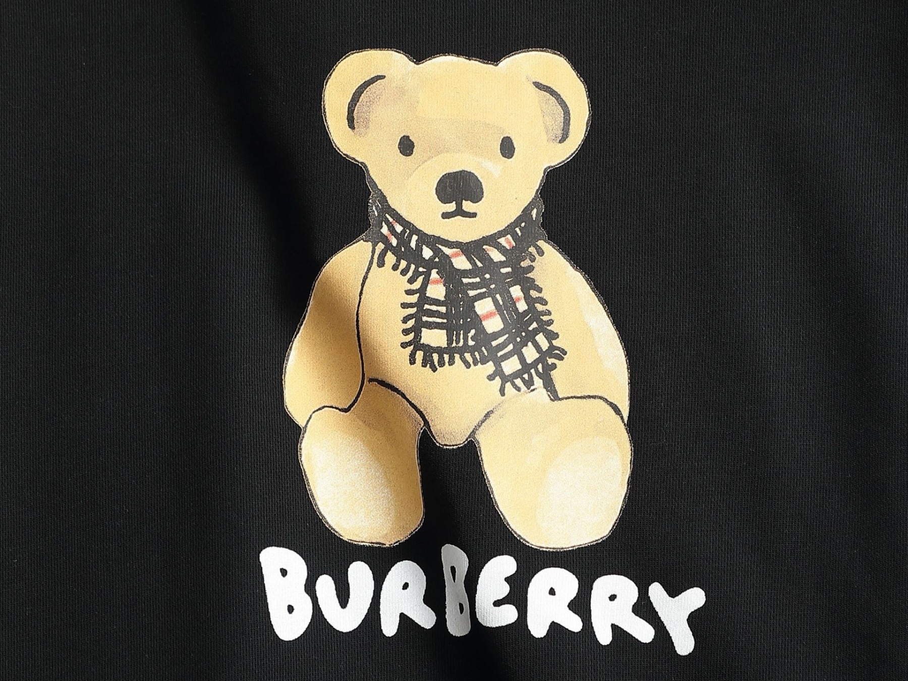 【BURBERRY】プリント長袖 T シャツ