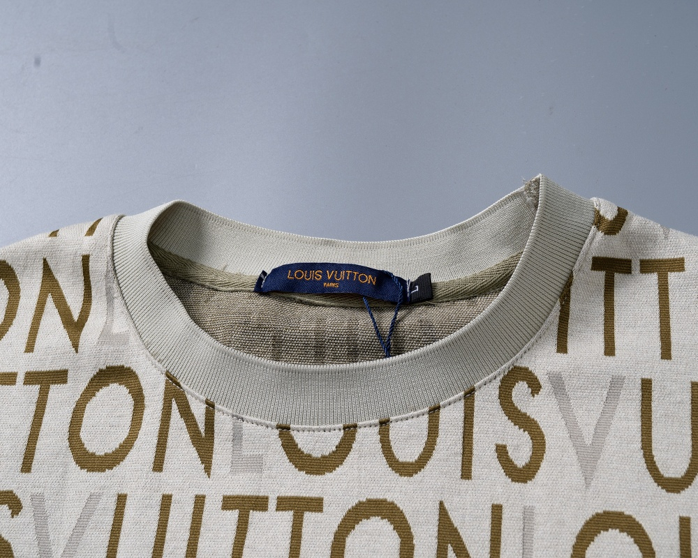 【LOUIS VUITTON】半袖T シャツショートパンツ セットアップ