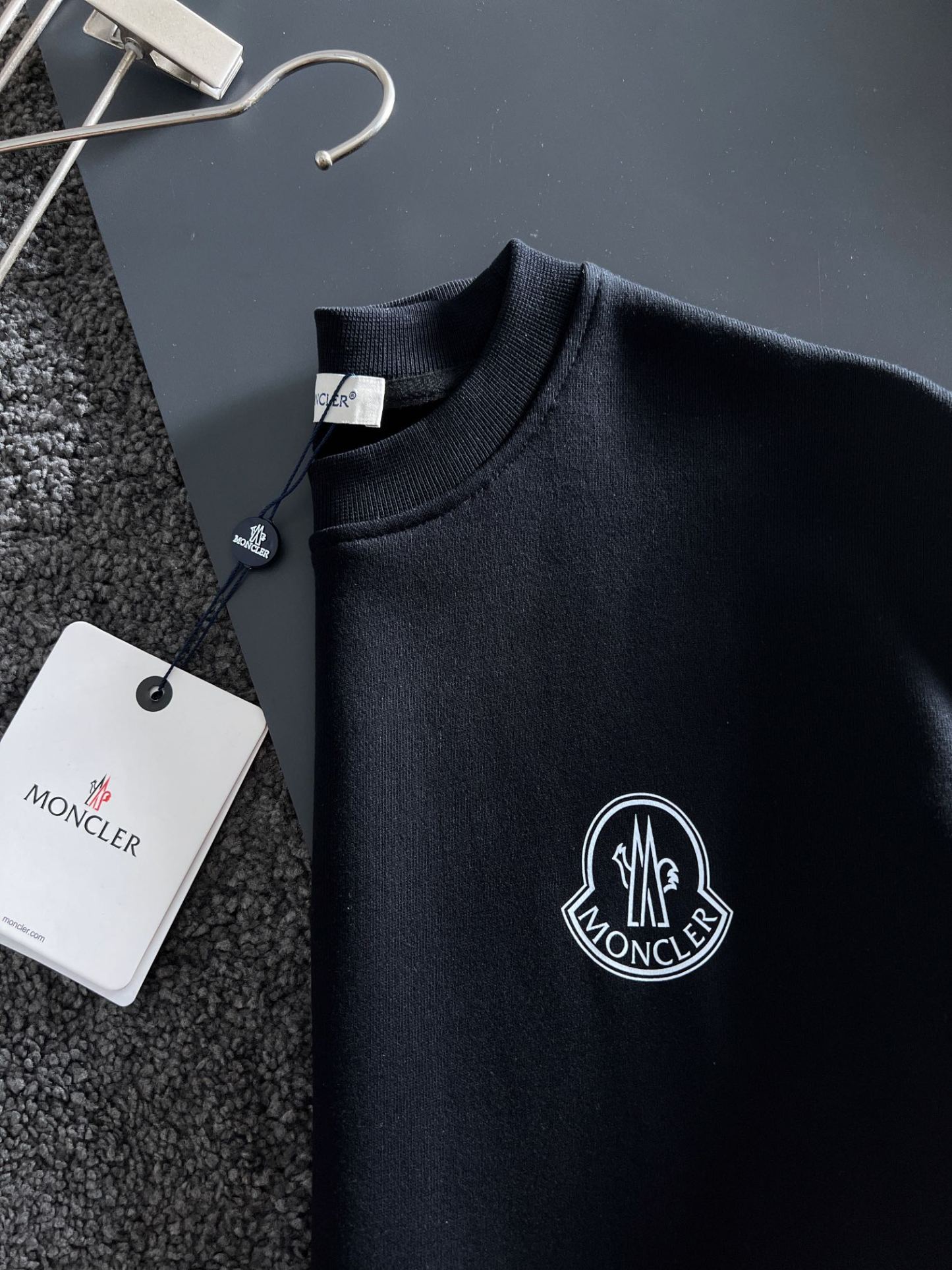 【MONCLER】長袖 T シャツ