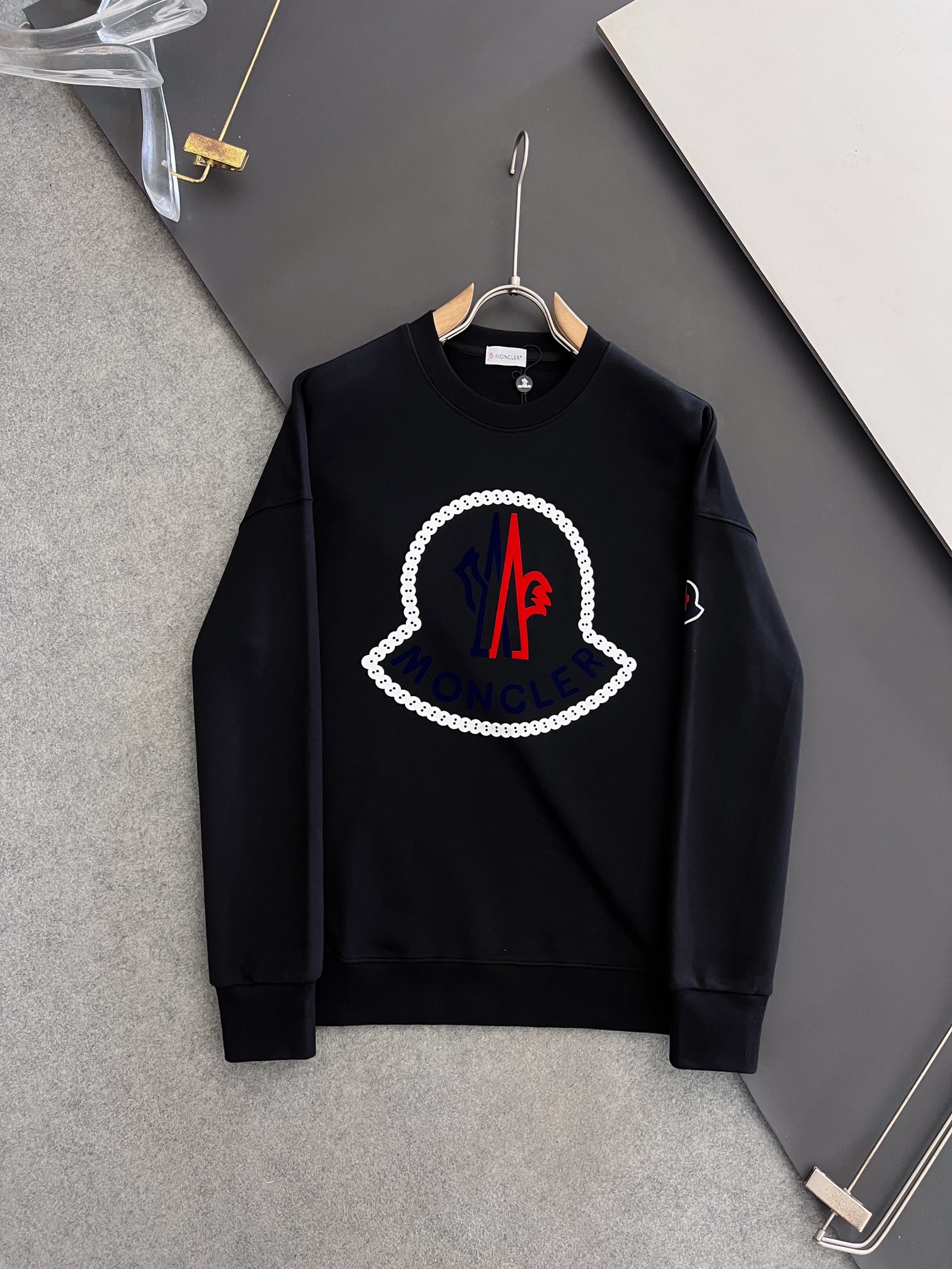 【MONCLER】長袖 T シャツ