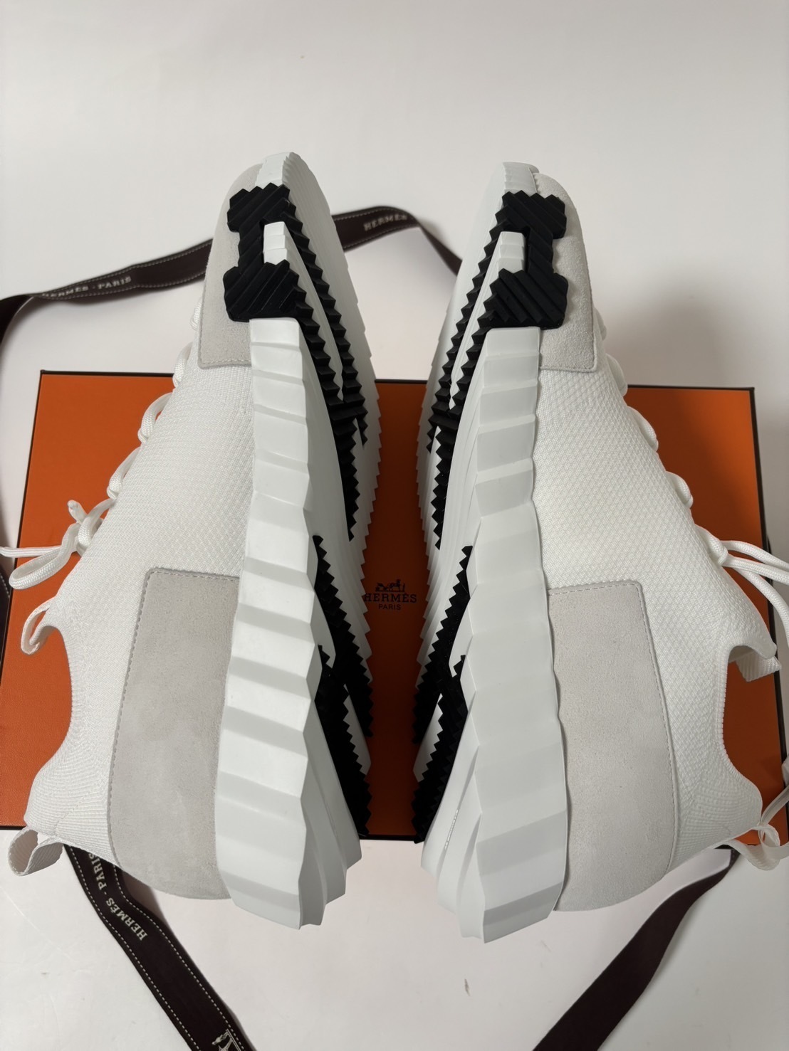 【ニット×レザーで履きやすい☆】HERMES スニーカー リフト