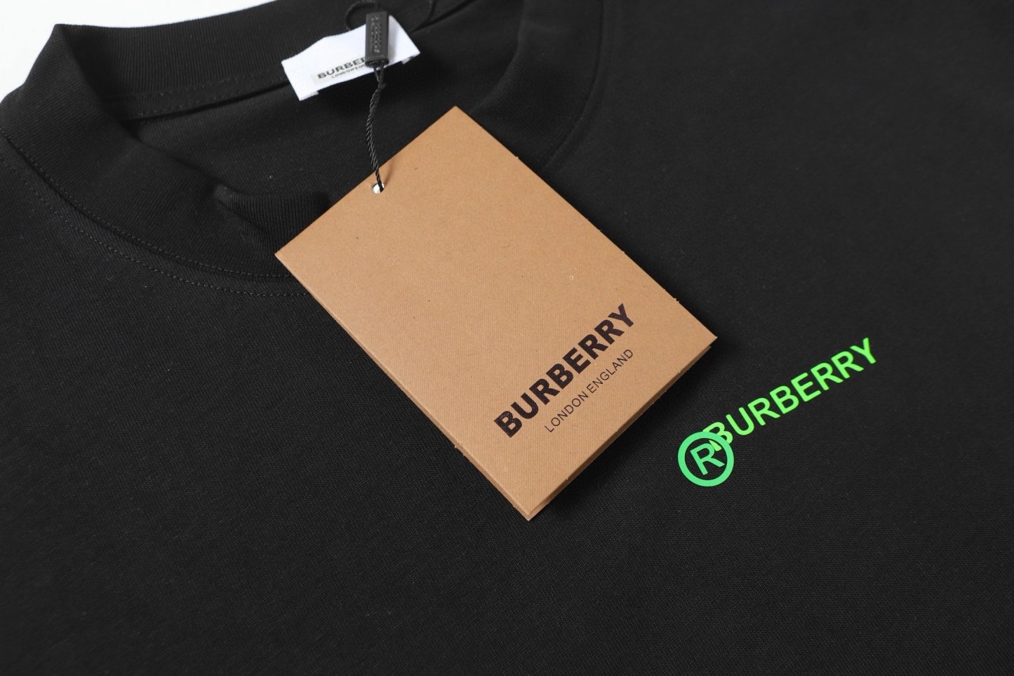 【BURBERRY】半袖 T シャツ