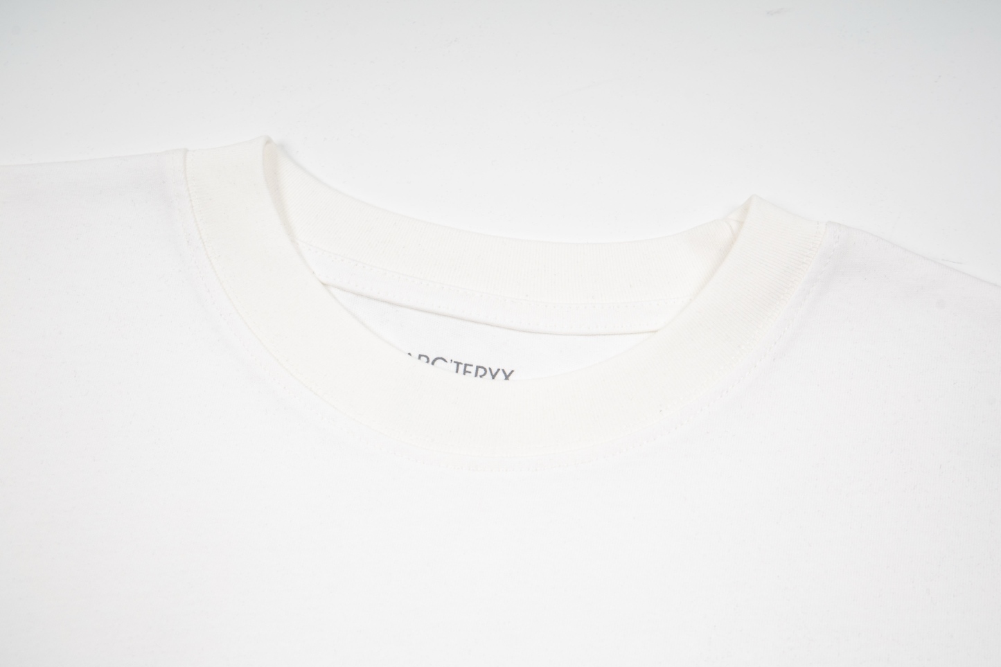 【ARC'TERYX】長袖 T シャツ