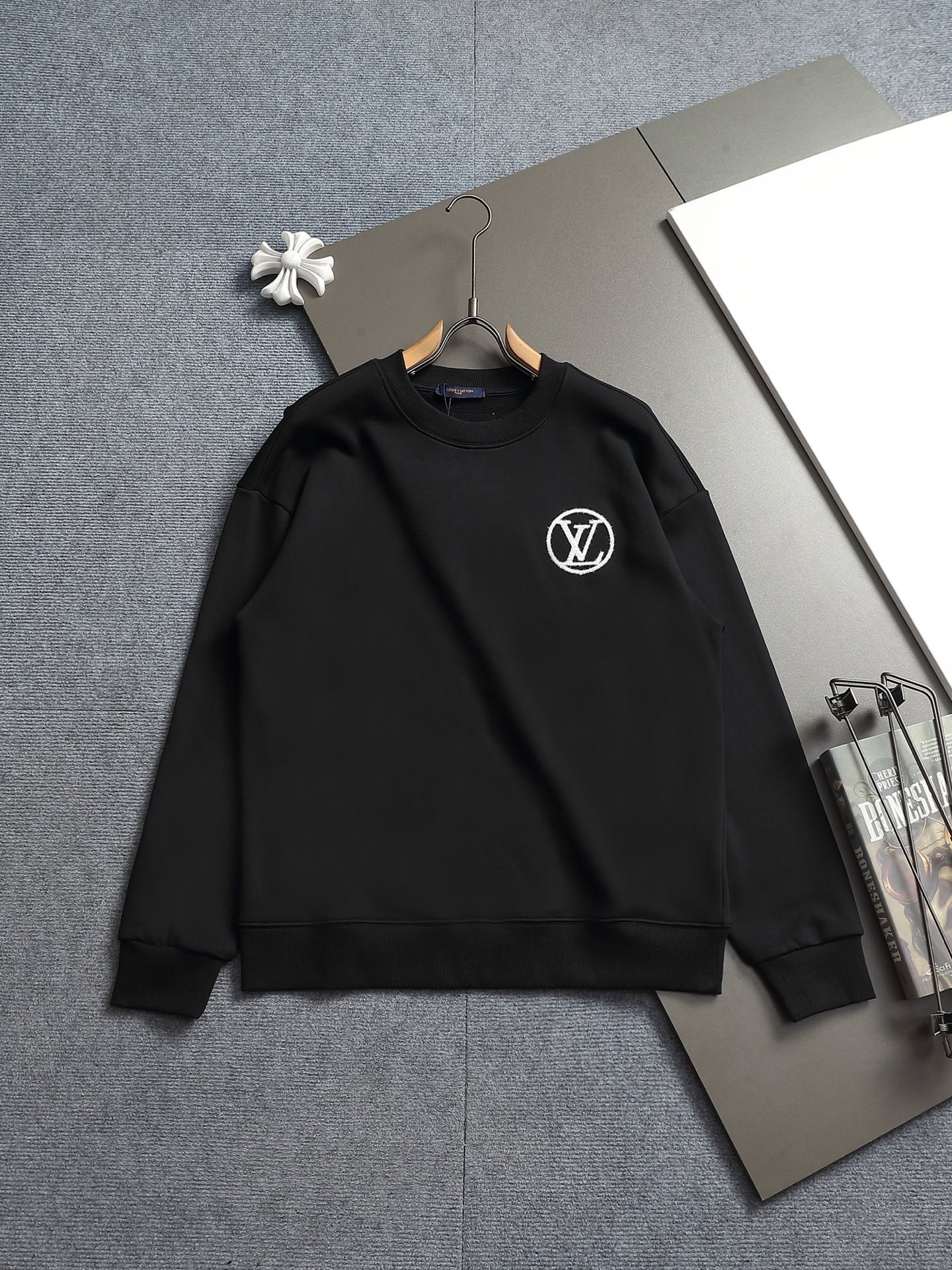【LOUIS VUITTON】長袖 T シャツ