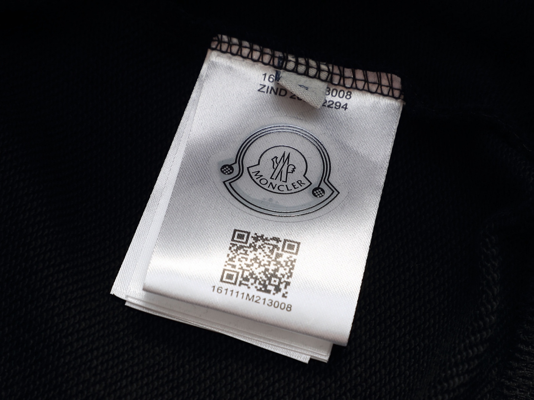 【MONCLER】刺繍長袖 T シャツ