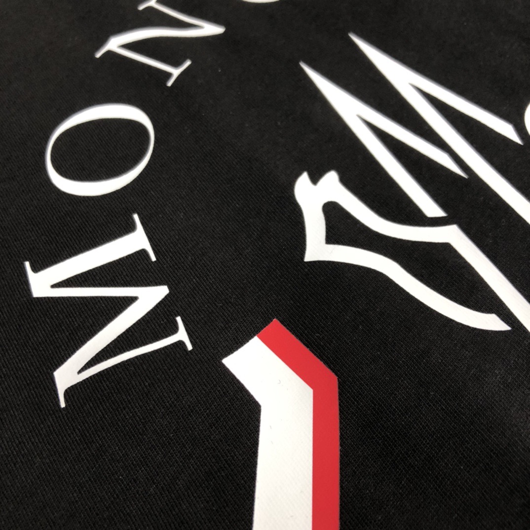 【MONCLER】長袖 T シャツ