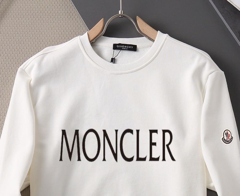 【MONCLER】長袖 T シャツ