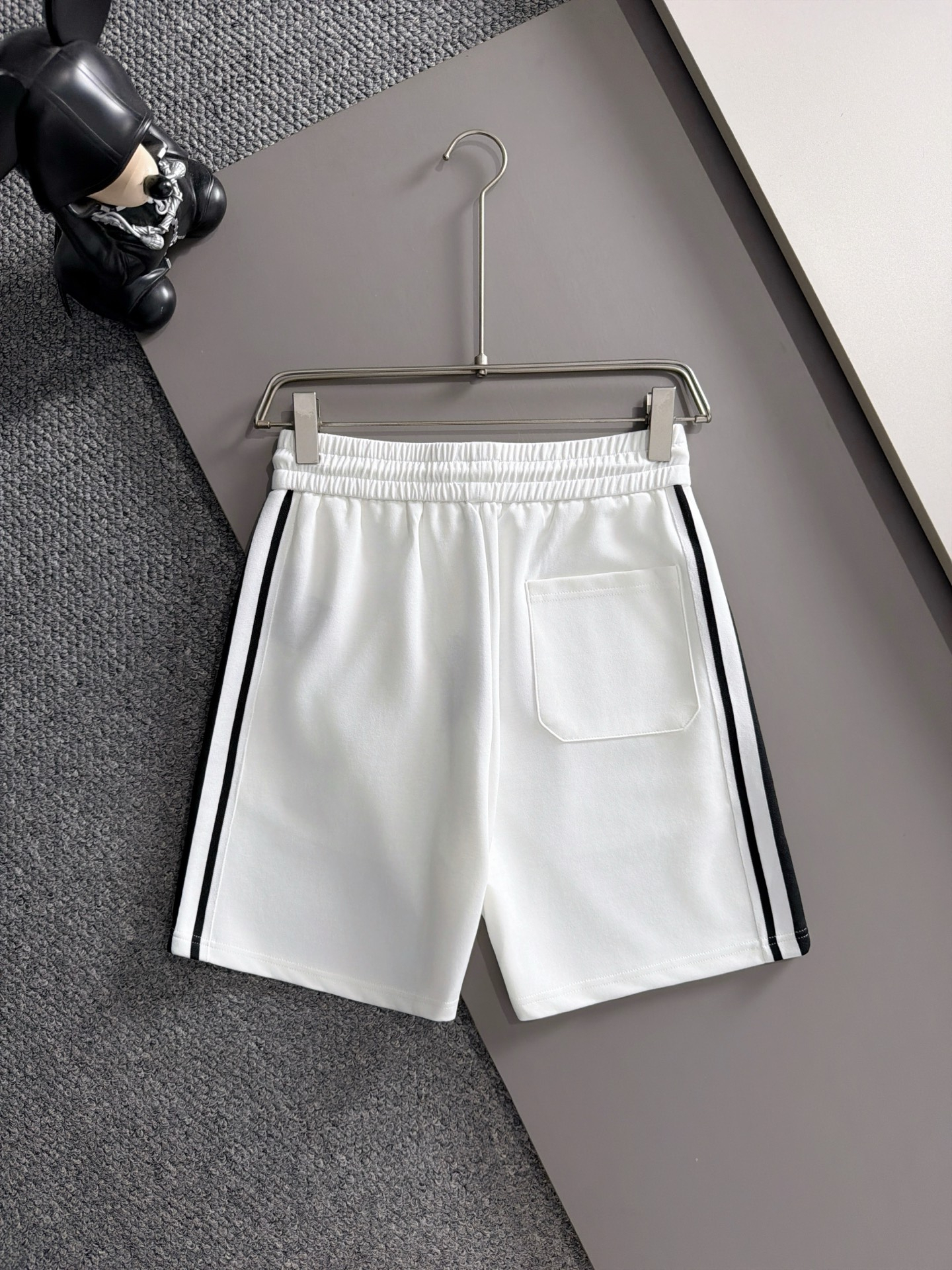 【PRADA】半袖T シャツショートパンツ セットアップ