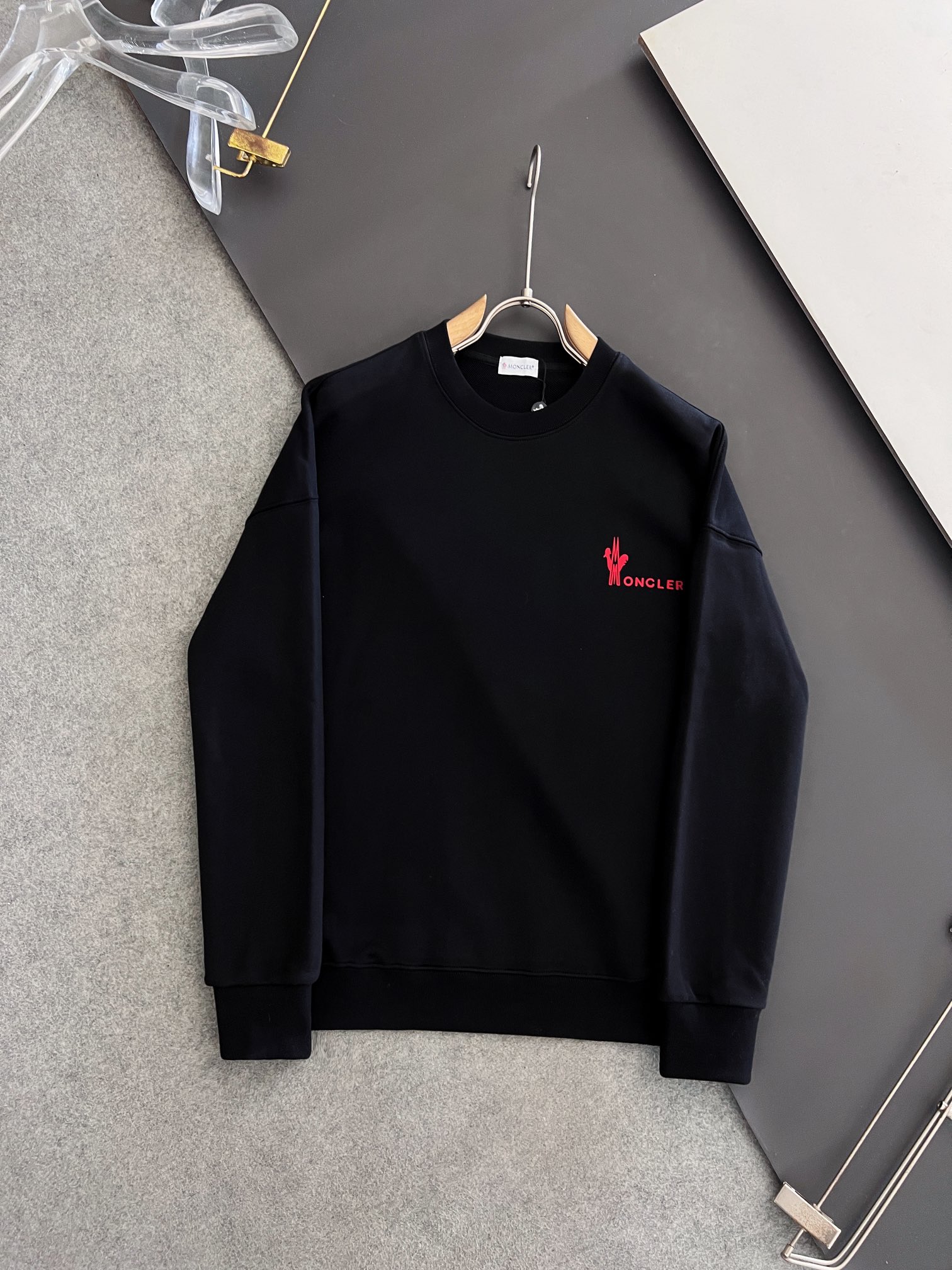 【MONCLER】長袖 T シャツ