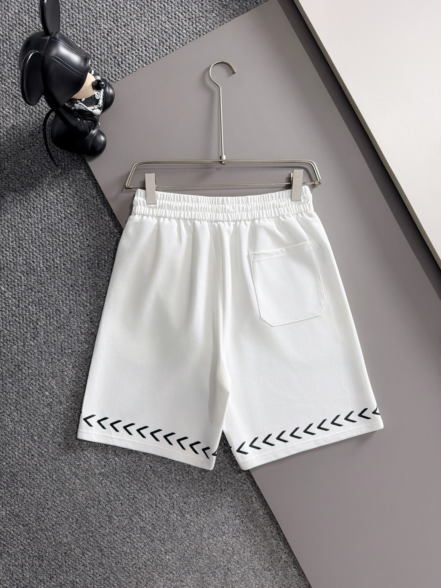 【LOEWE】半袖T シャツショートパンツ セットアップ