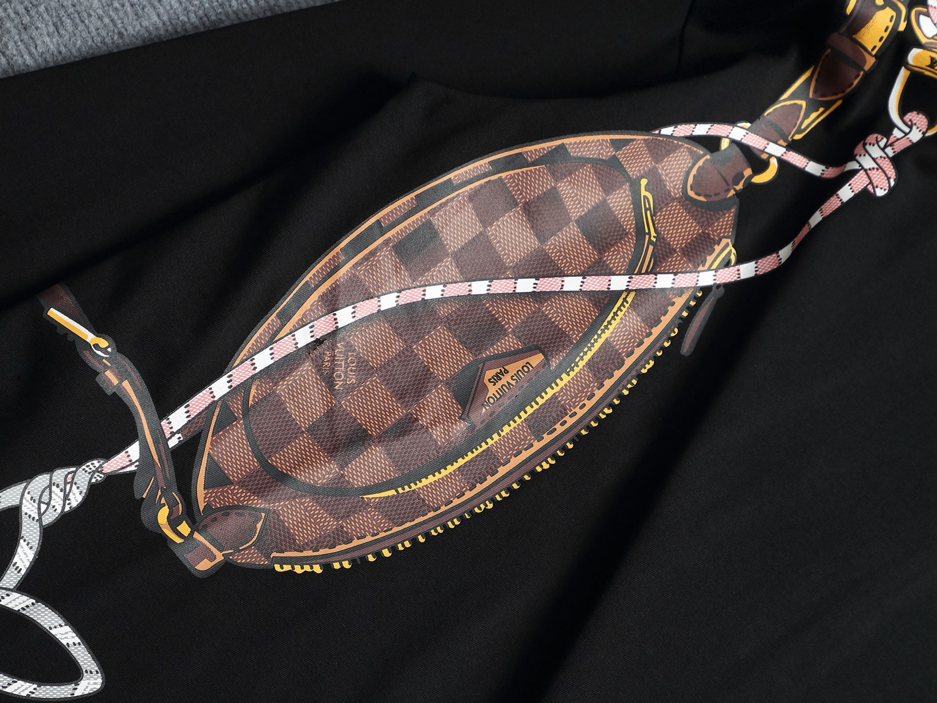 【LOUIS VUITTON】プリント長袖 T シャツ