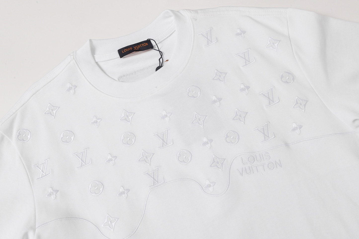 【LOUIS VUITTON】半袖 T シャツ