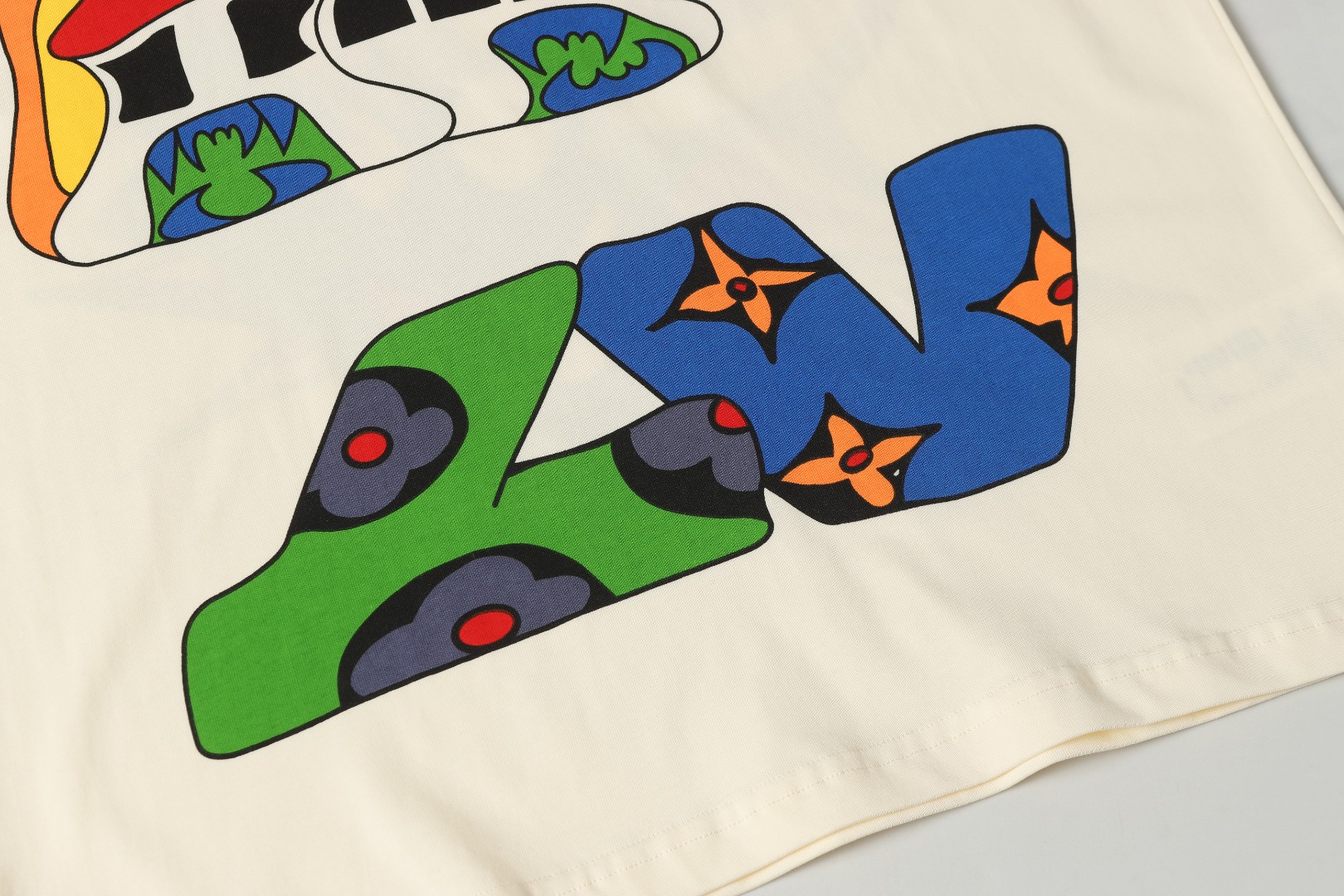 【LOUIS VUITTON】半袖 T シャツ