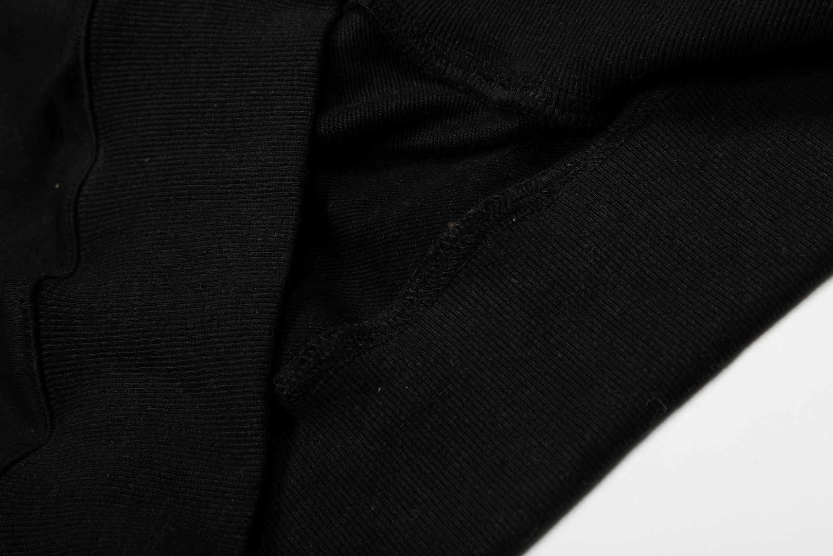 【AMI】刺繍パーカー
