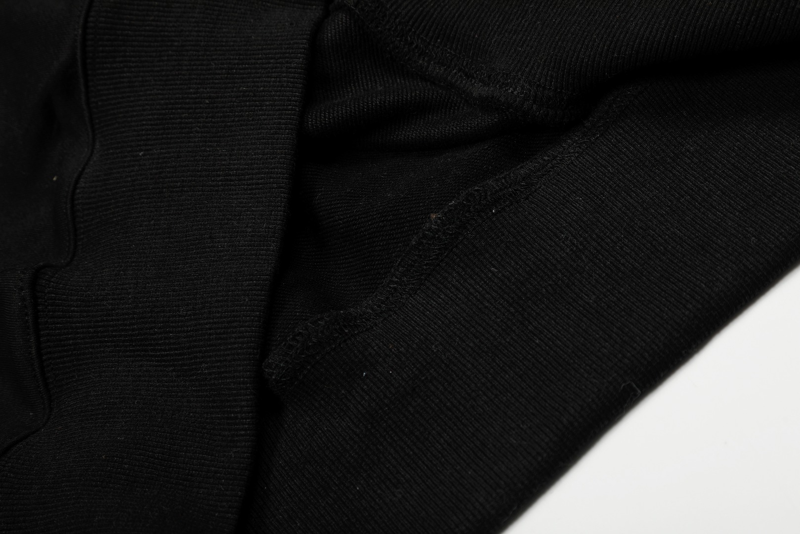 【AMI】刺繍パーカー