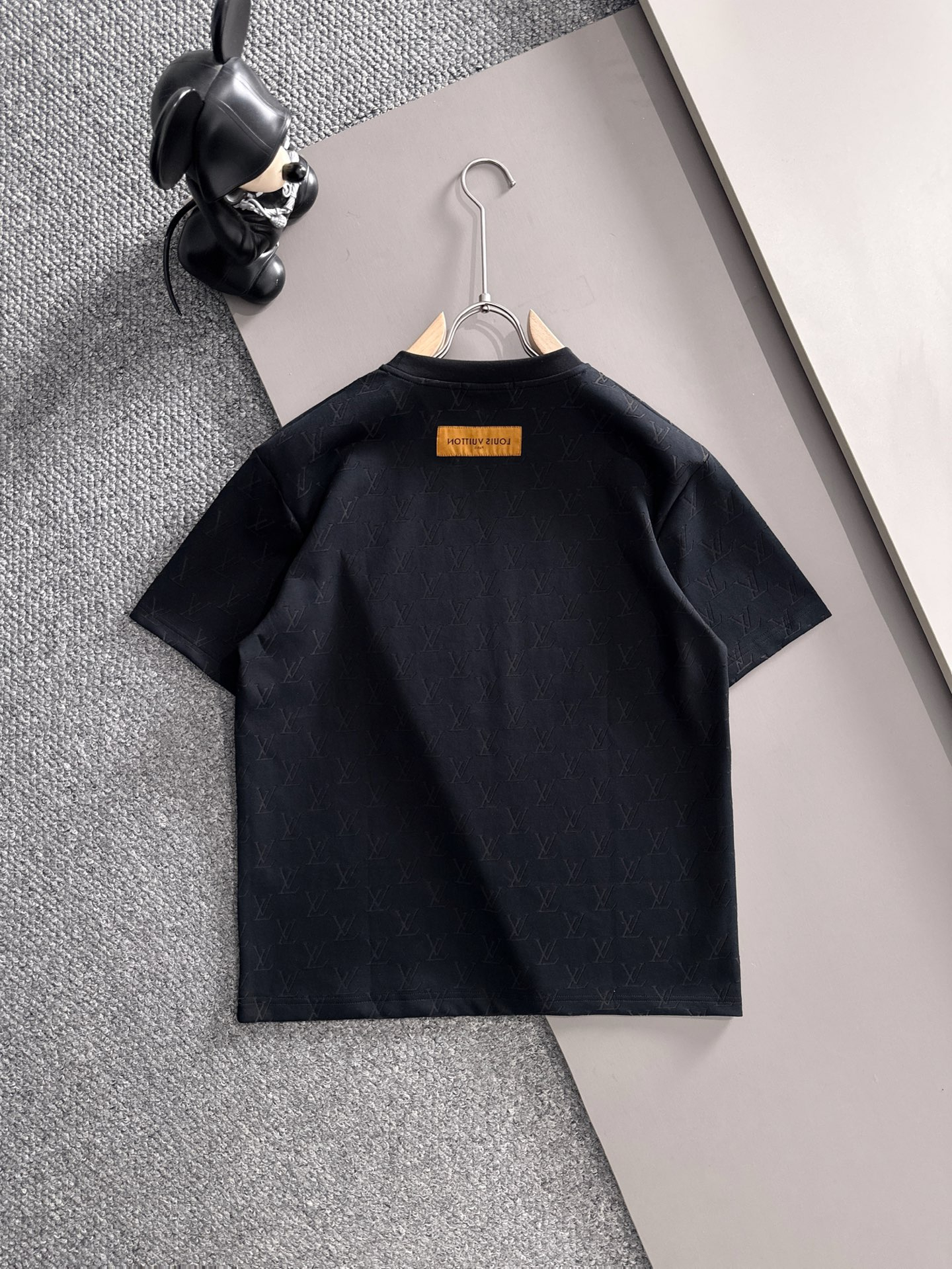 【LOUIS VUITTON】半袖T シャツショートパンツ セットアップ
