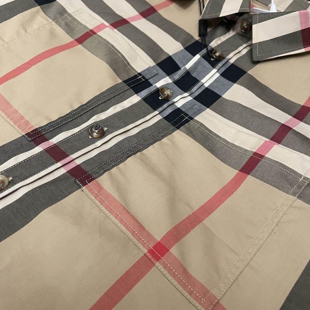 【BURBERRY】長袖シャツ
