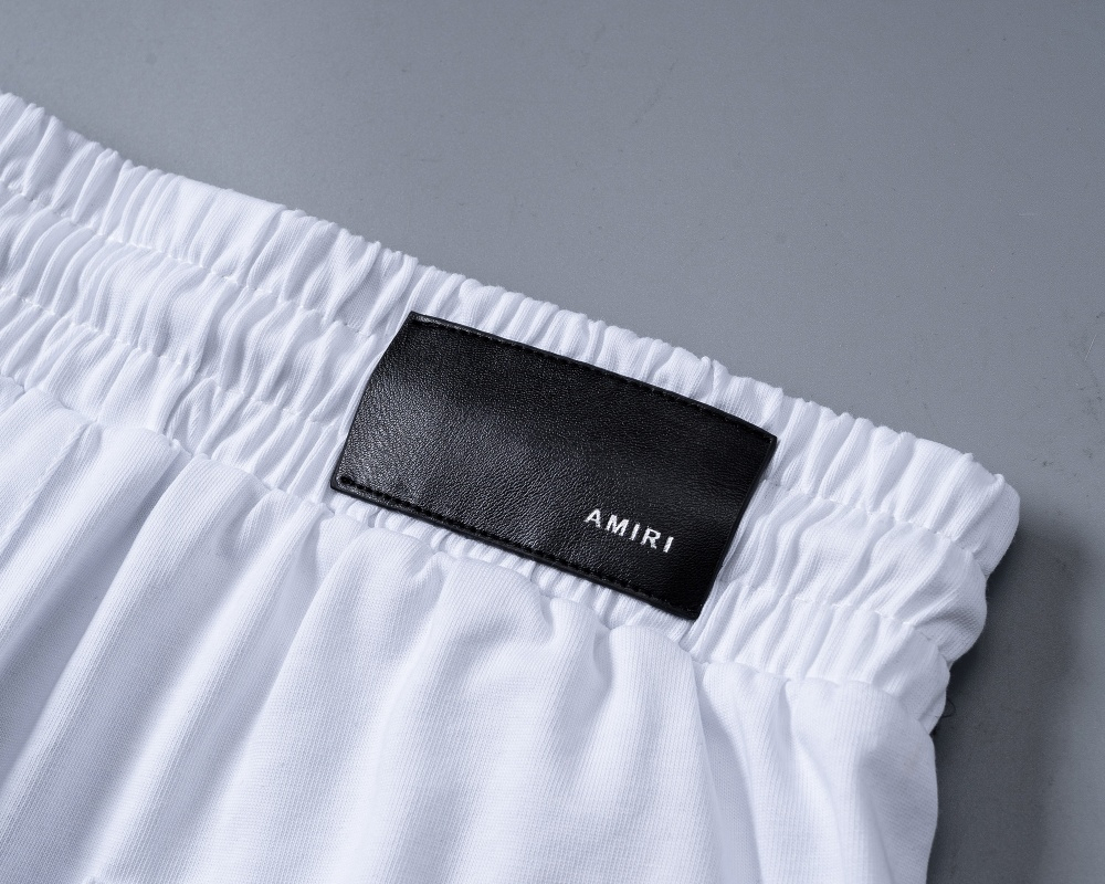 【AMIRI】半袖T シャツショートパンツ セットアップ