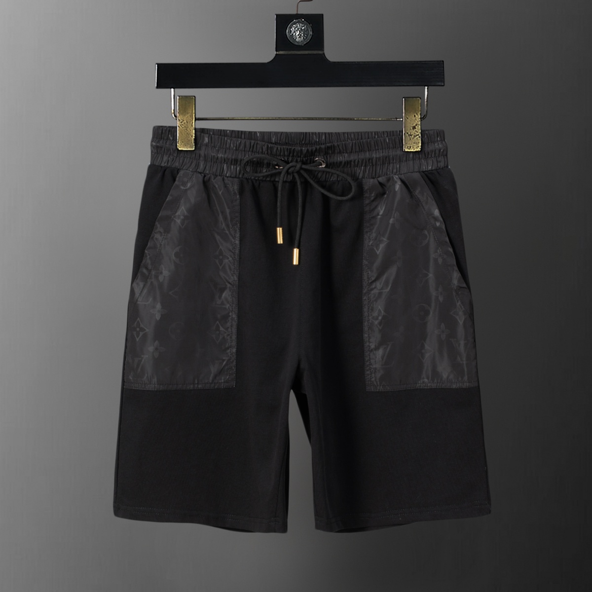 【LOUIS VUITTON】ショートパンツ