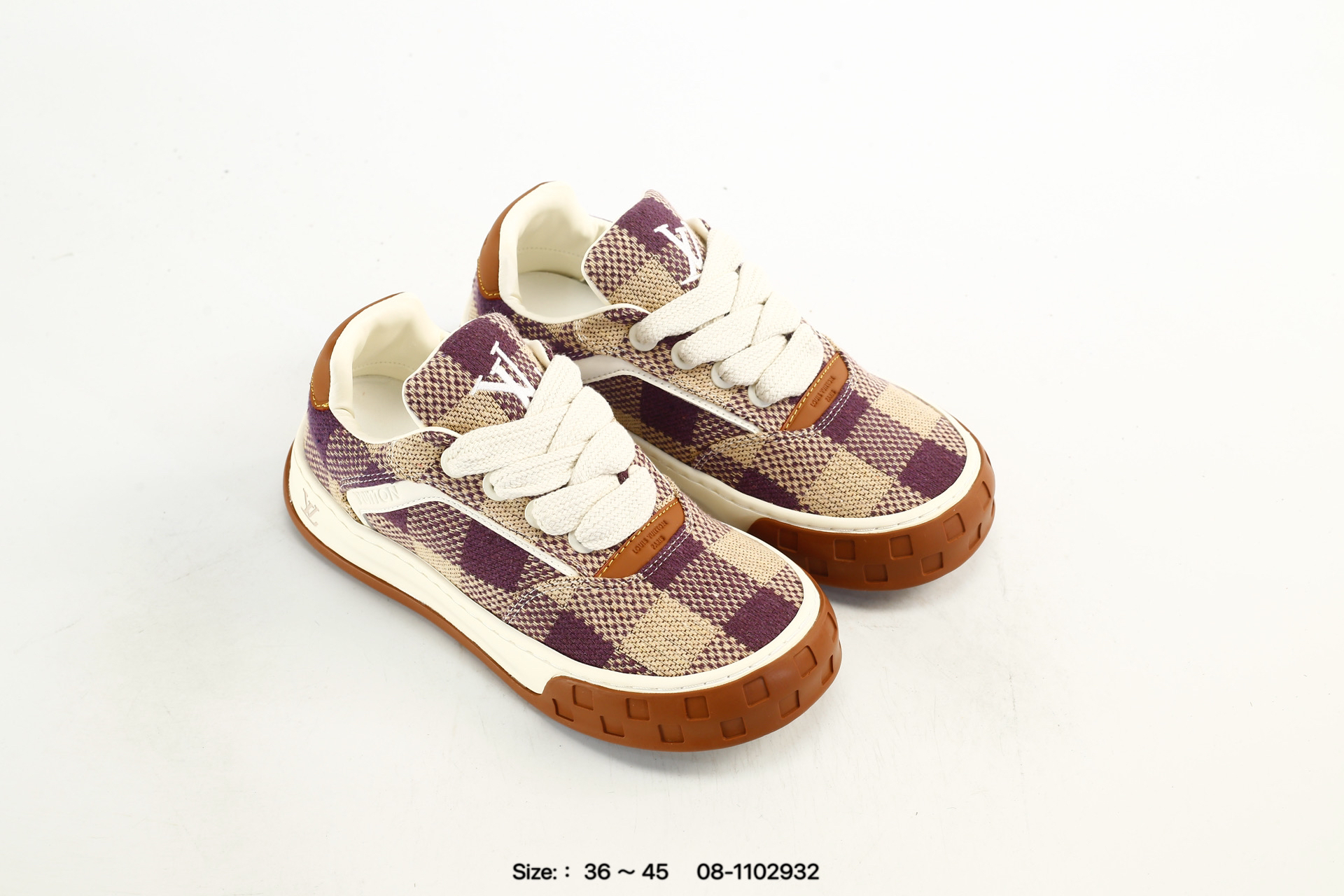 Louis Vuitton Tilted スエードカーフスキンスニーカー