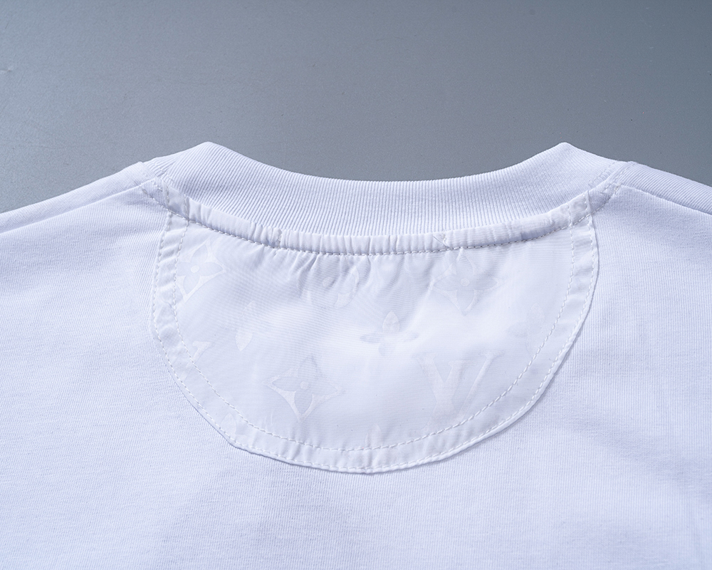 【LOUIS VUITTON】半袖T シャツショートパンツ セットアップ
