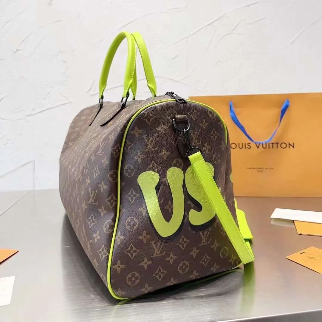 LOUIS VUITTON キーポルバンドリエール50.0x 29.0cm