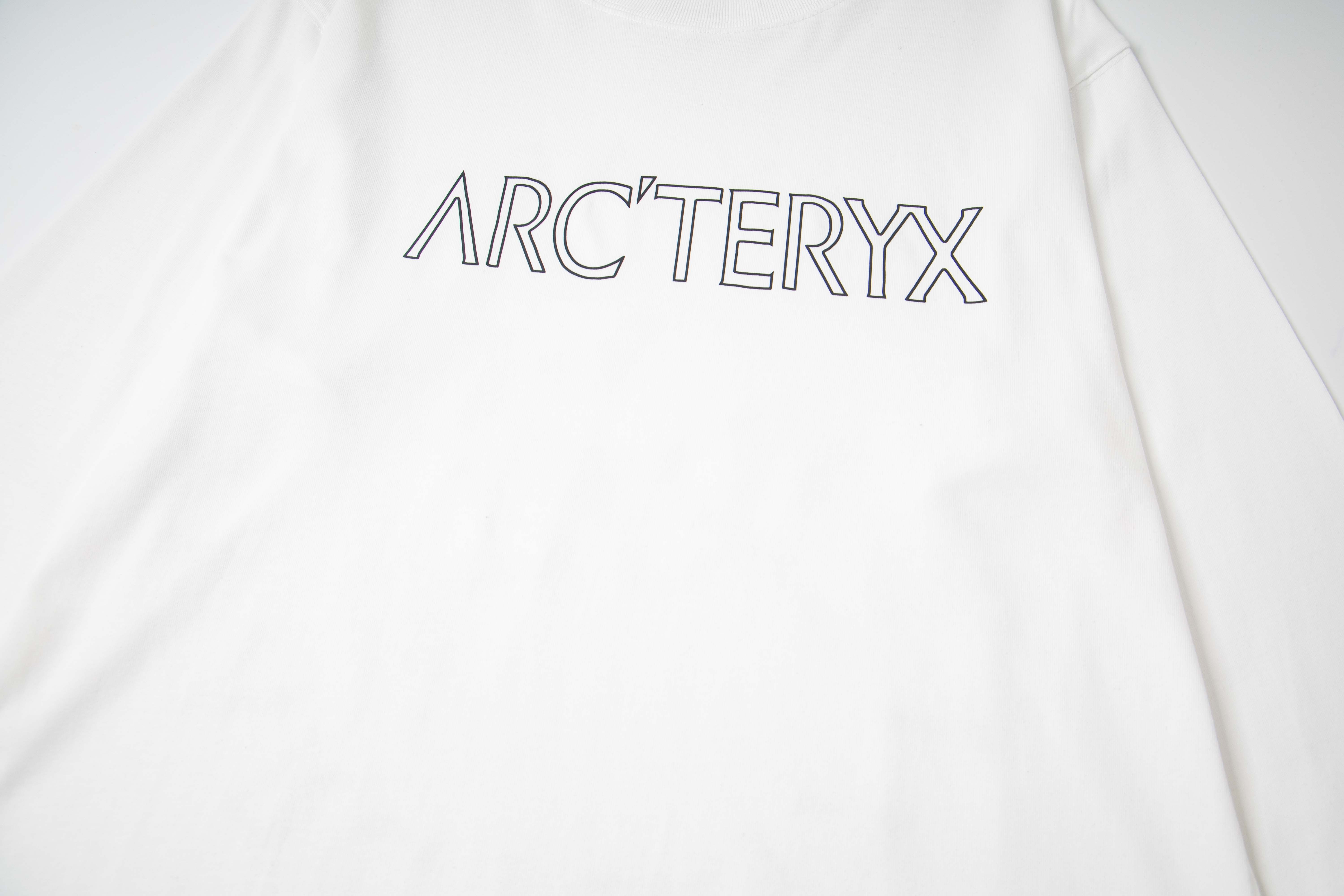 【ARC'TERYX】長袖 T シャツ