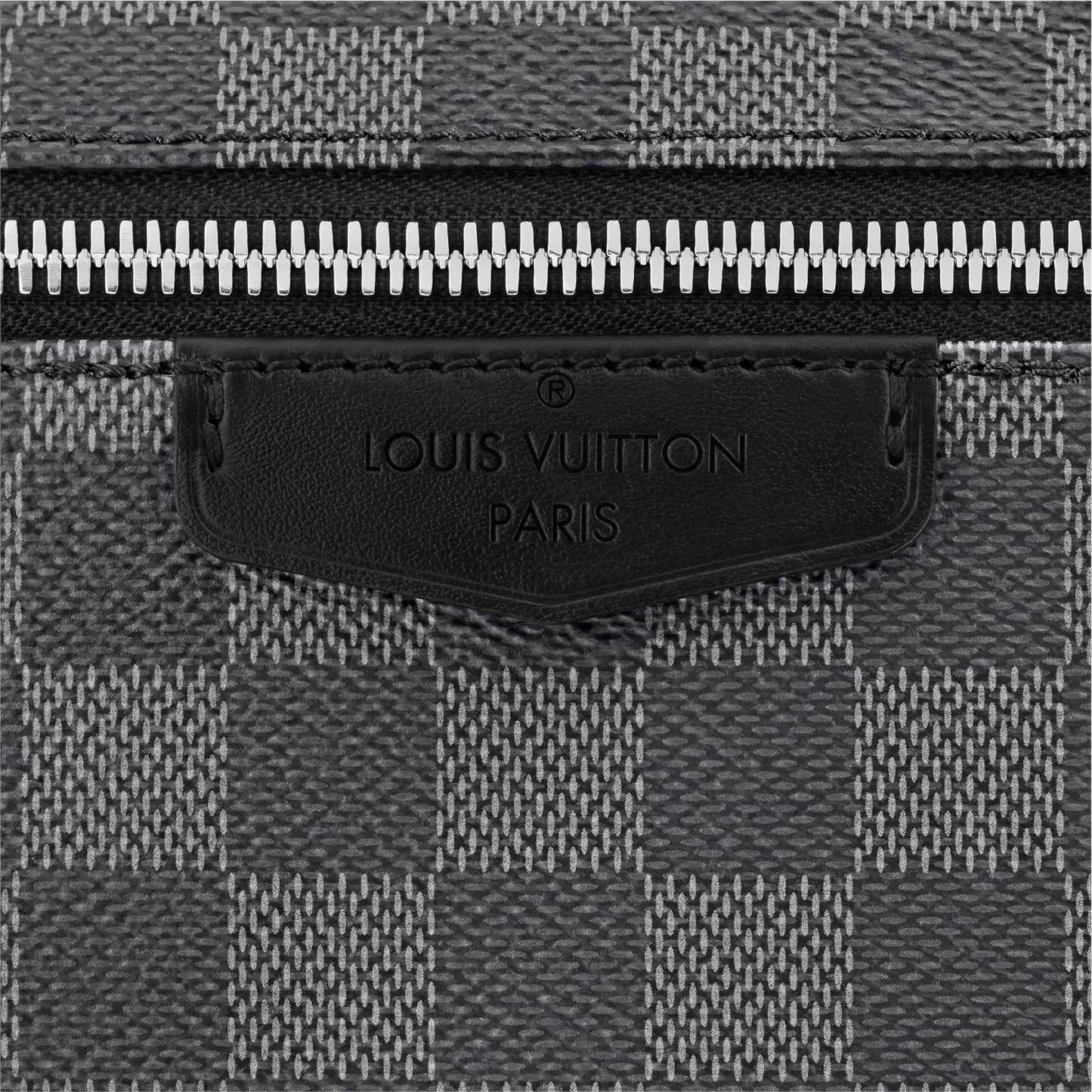 LOUIS VUITTON ルイヴィトン 実用性◎ 大容量多機能デザイン ジョッシュ NV